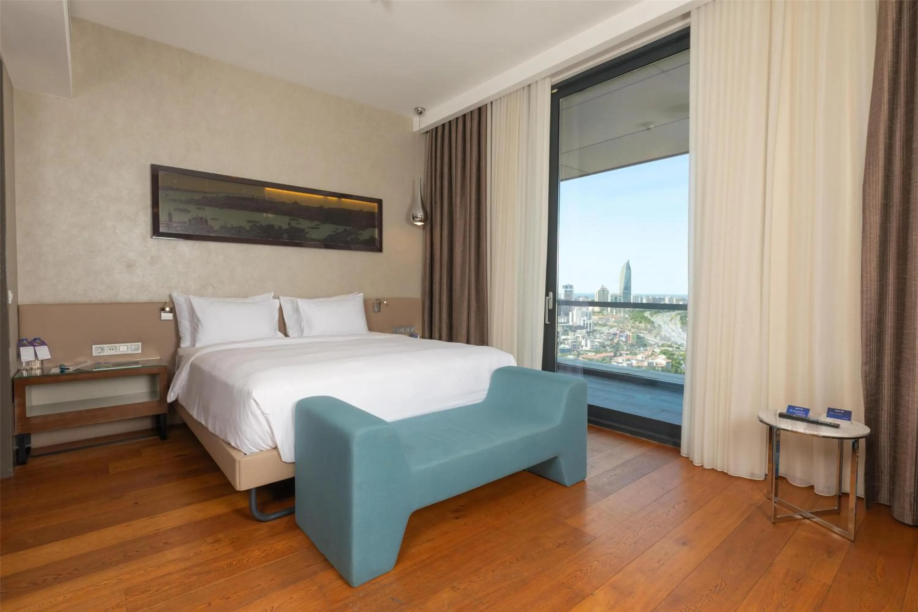 Photo of the whole room, Bed in Radisson Blu Hotel Istanbul Asia