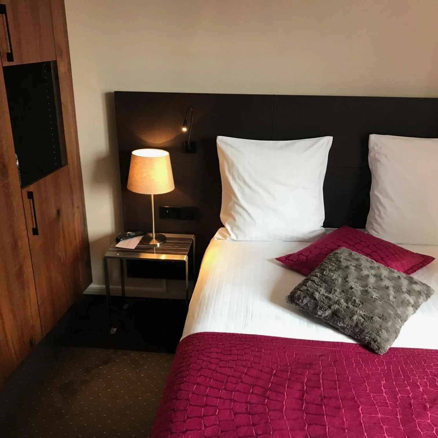 Bed in Hôtel L'Auberge Alsacienne