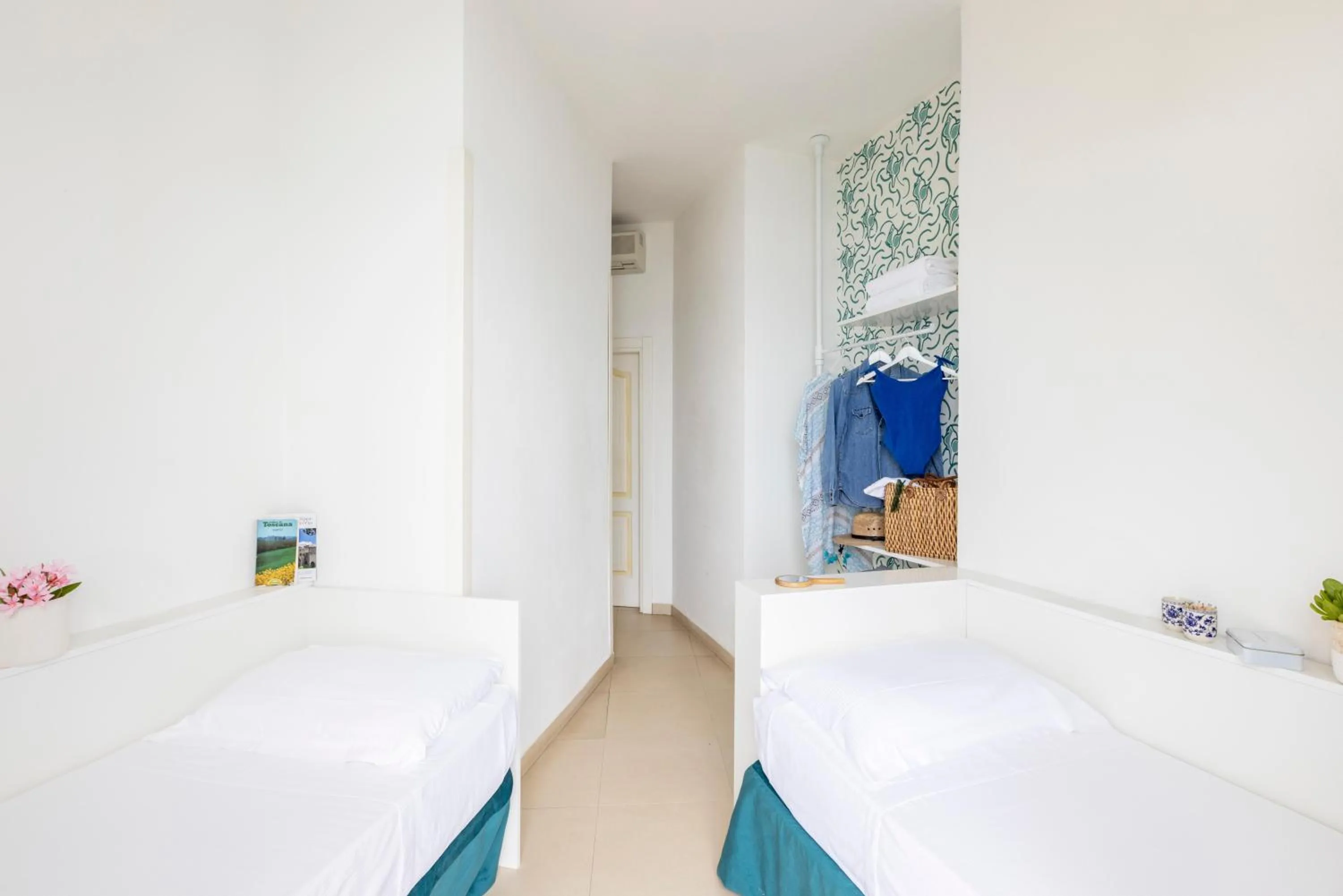 Photo of the whole room in Hotel Capo D'Uomo