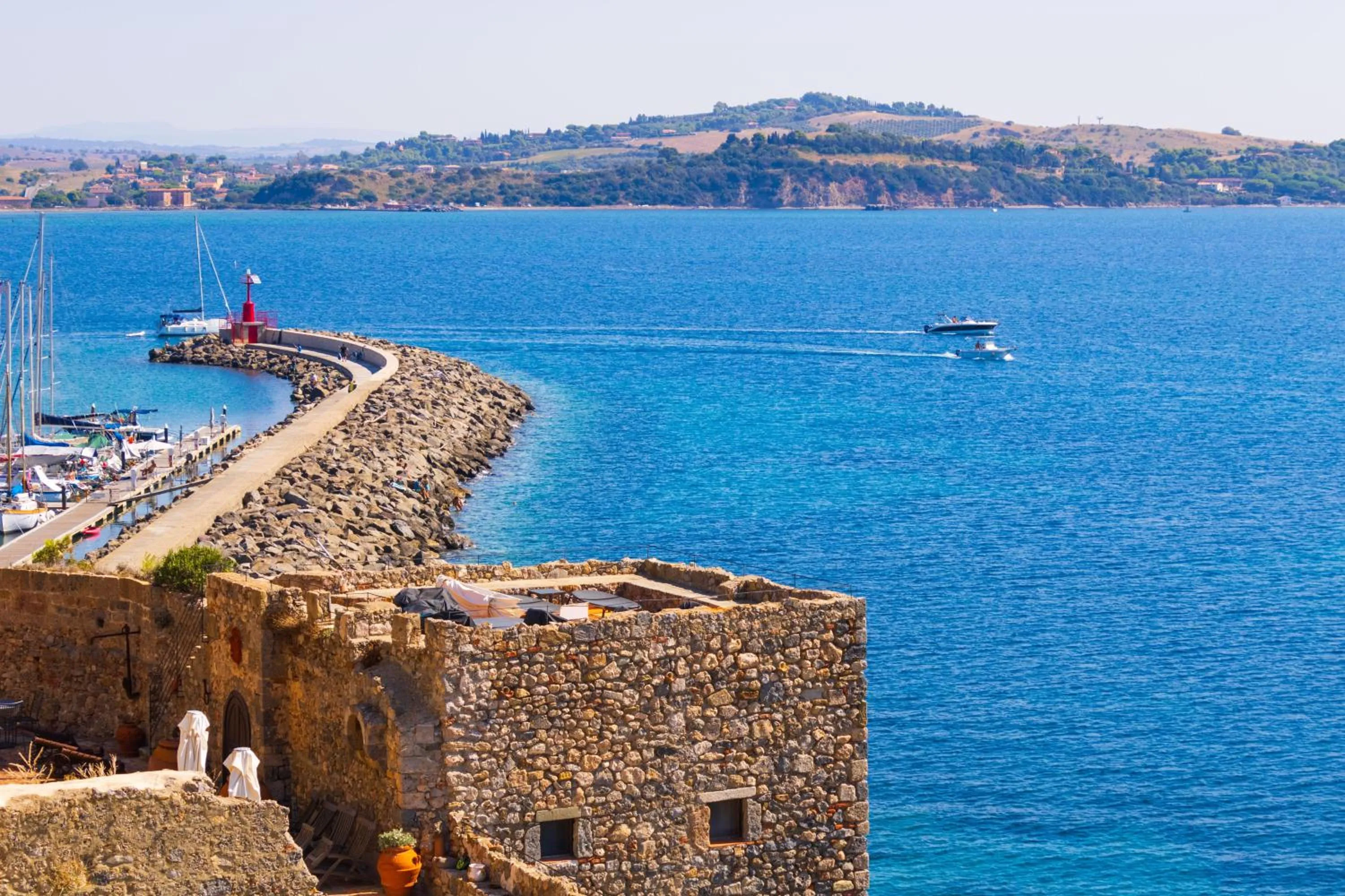 Natural landscape in Hotel Capo D'Uomo