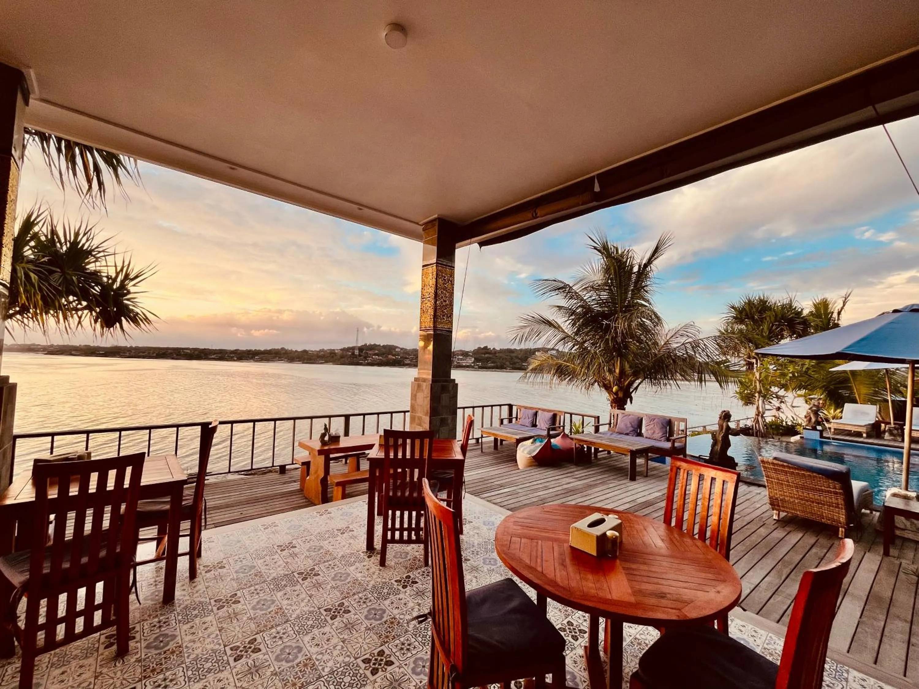 Day in Nusa Veranda Sunset Villas & Restaurant