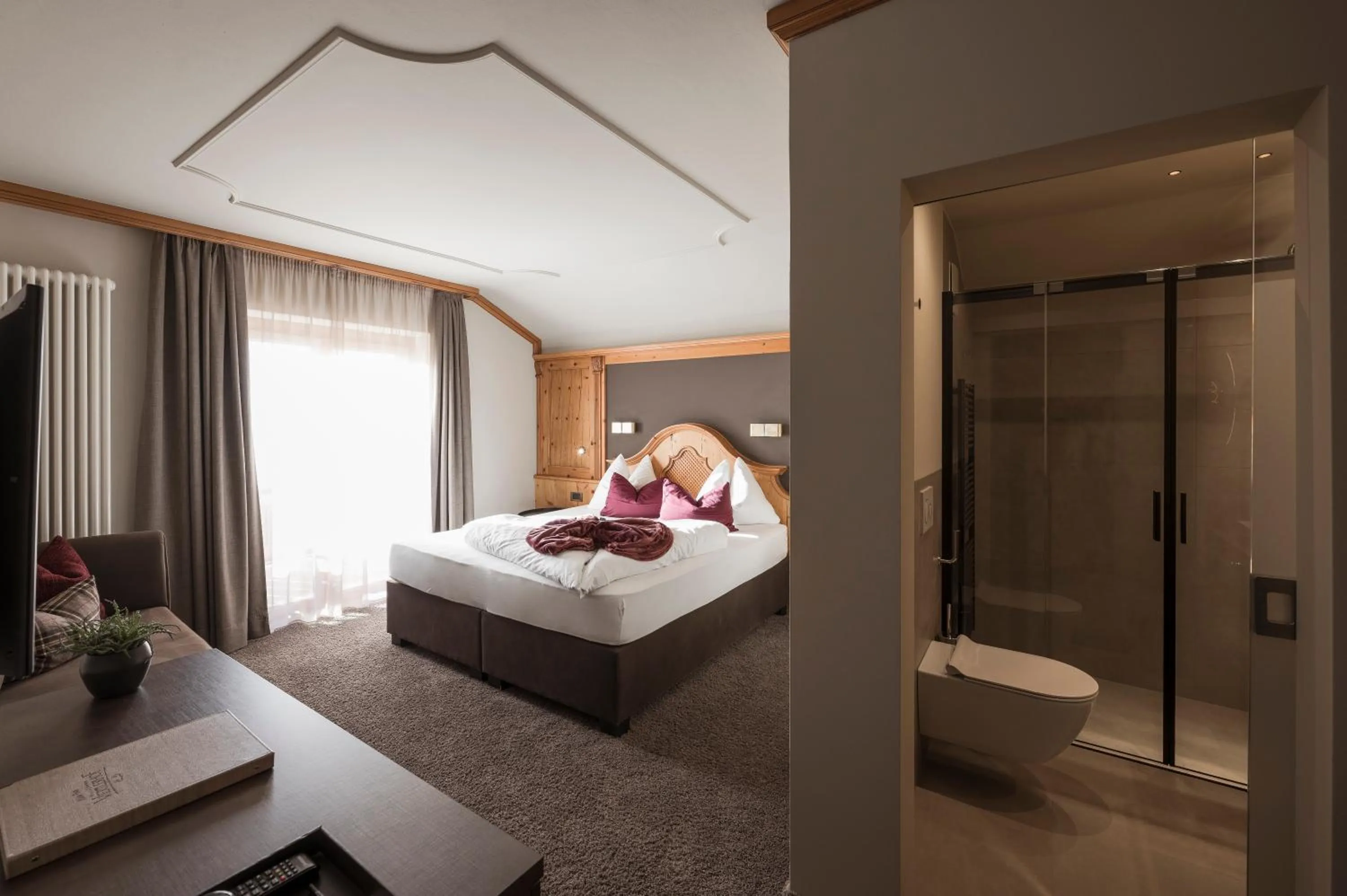 Photo of the whole room, Bed in Hotel Viertler