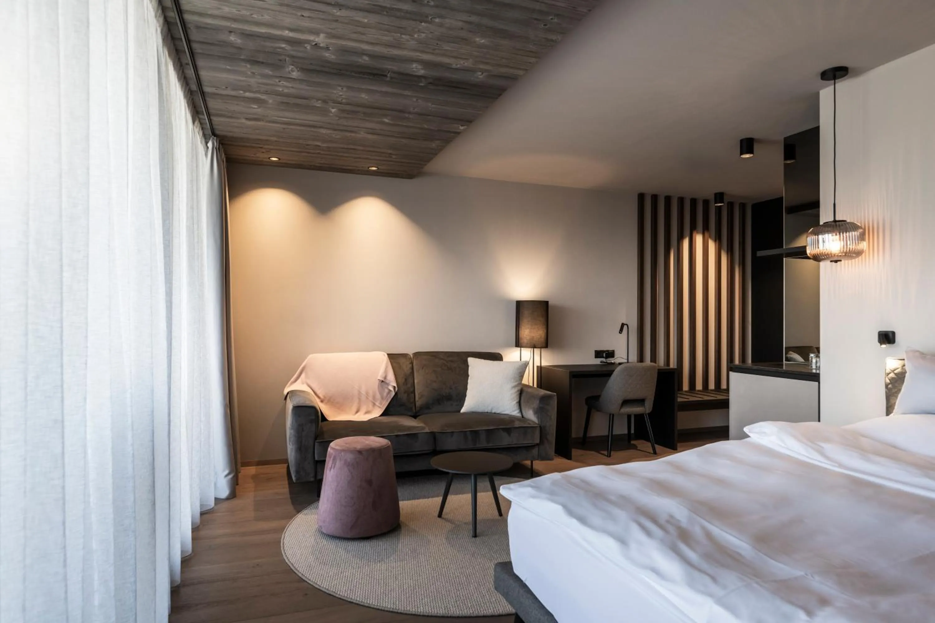 Seating area, Bed in Hotel Viertler