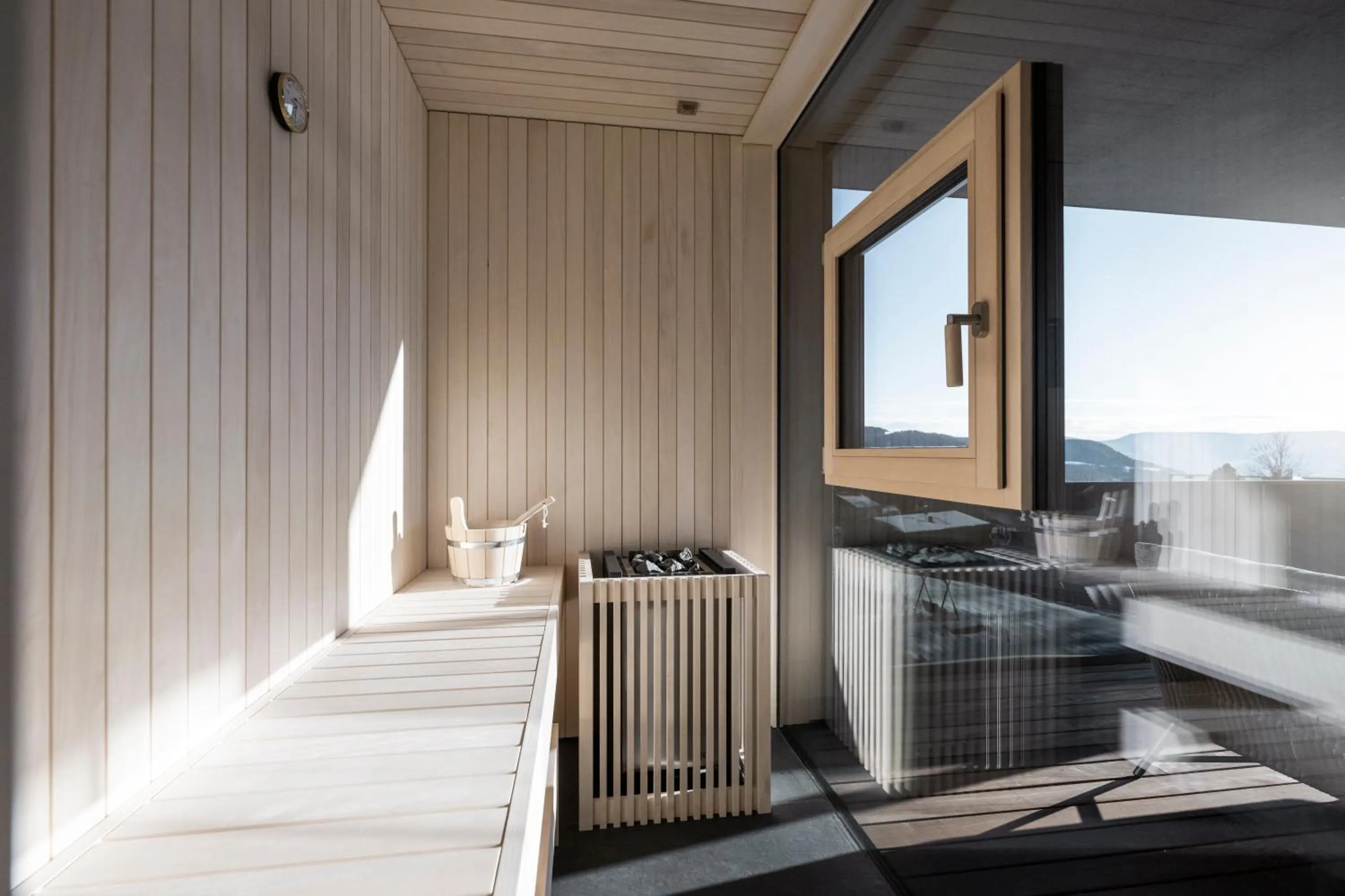 Sauna, Bed in Hotel Viertler