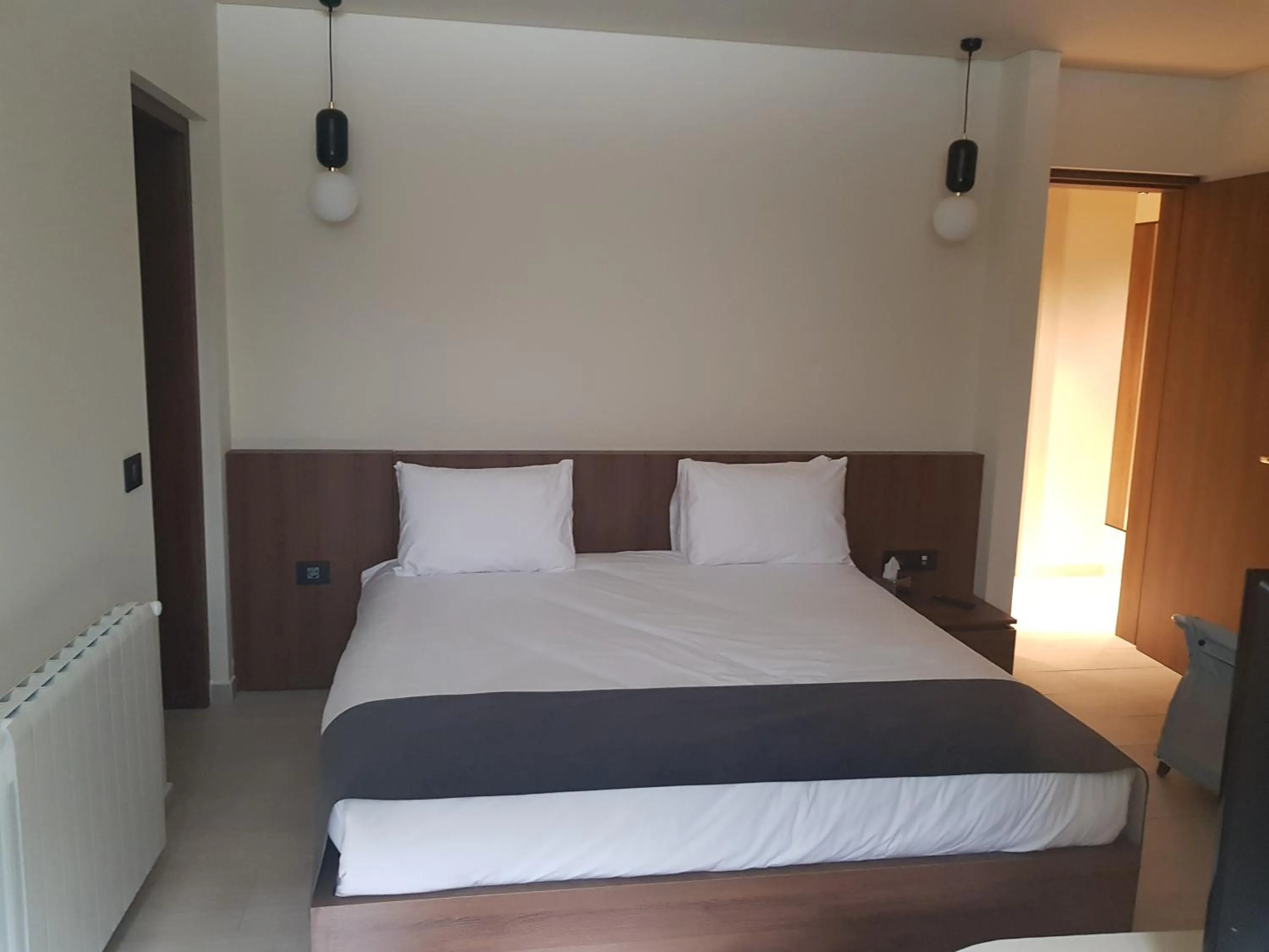 Bedroom, Bed in Le Pave Hotel