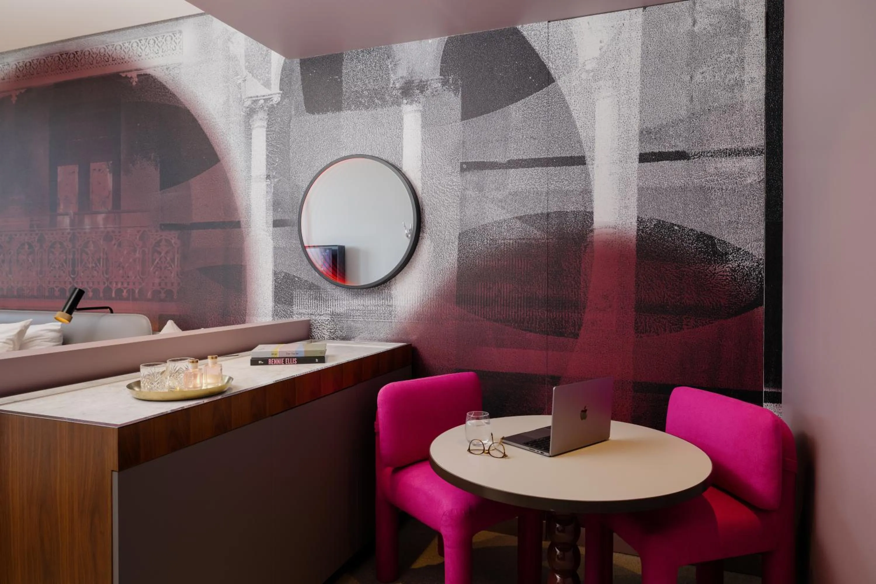 Bedroom in Hotel Indigo Sydney Potts Point by IHG