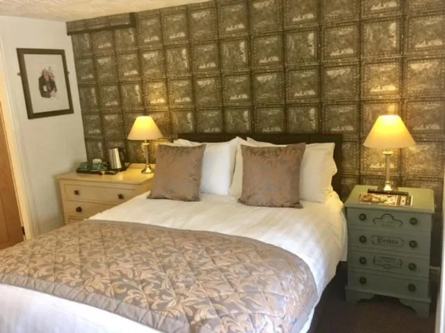 Bed in The Swan Inn