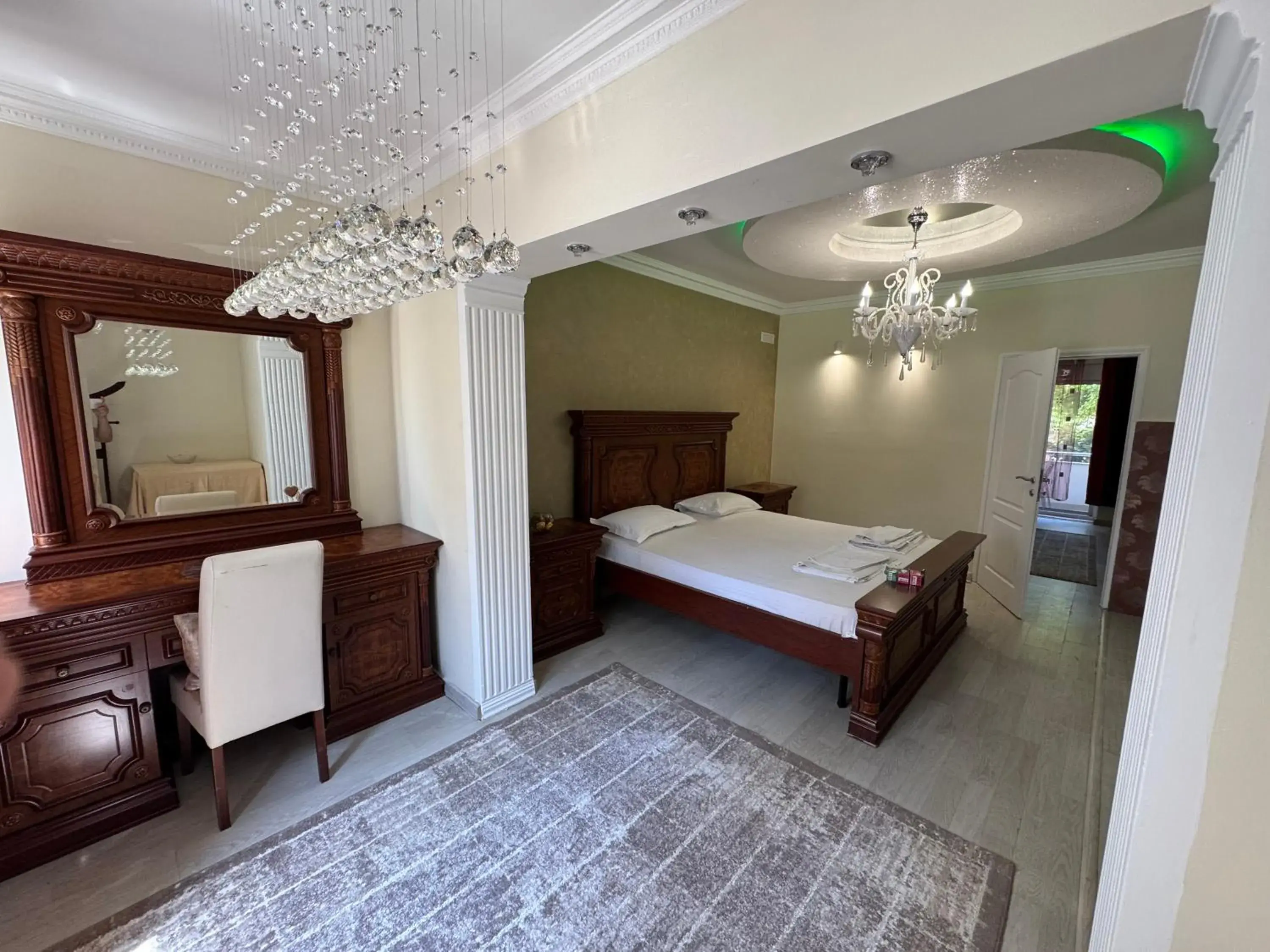 Two-Bedroom Family Apartment in "HOLIDAY" apartments & rooms Two-Bedroom Family Apartment in "HOLIDAY" apartments & rooms