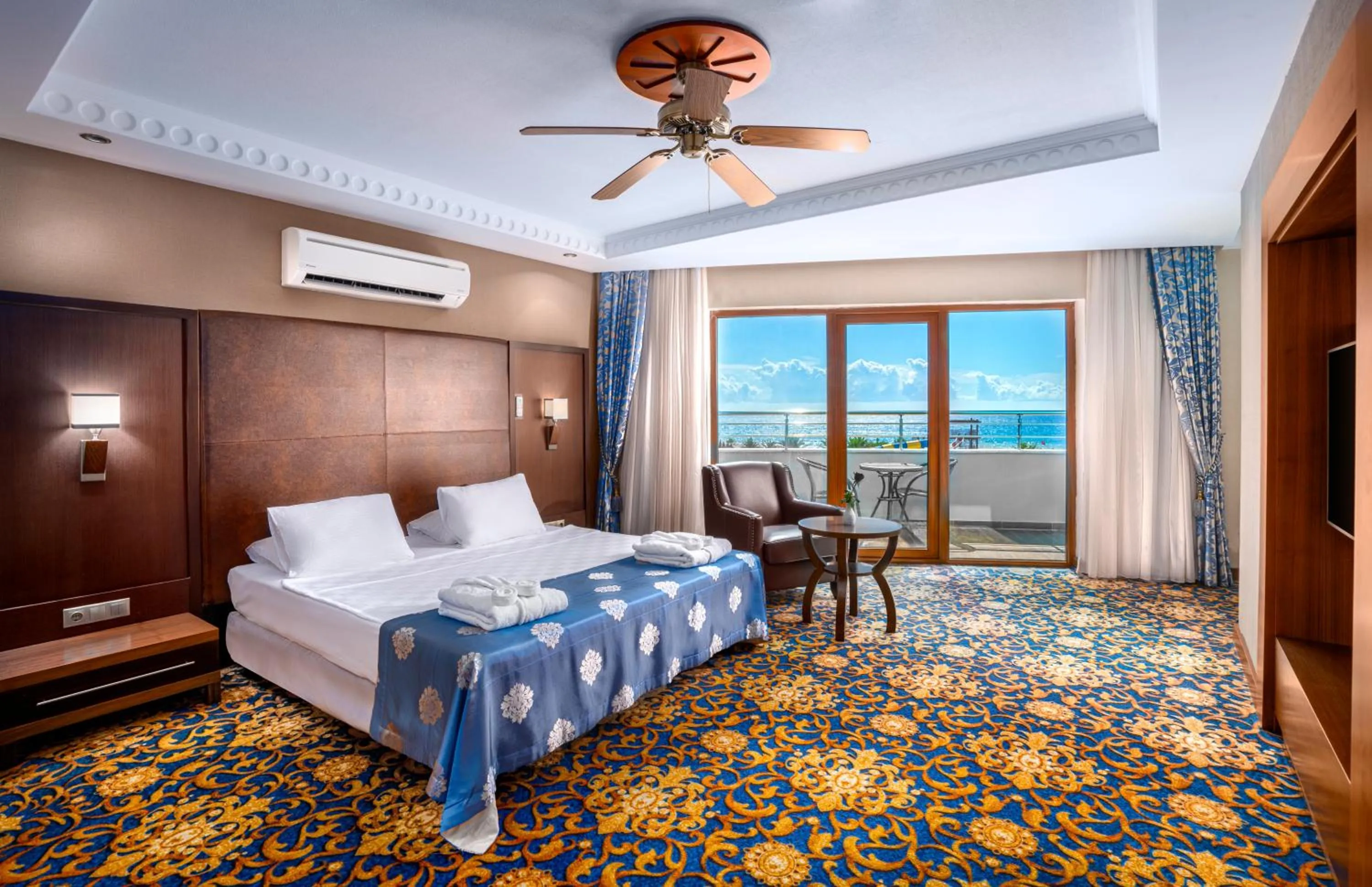 Bed in Bera Alanya Hotel - Halal All Inclusive