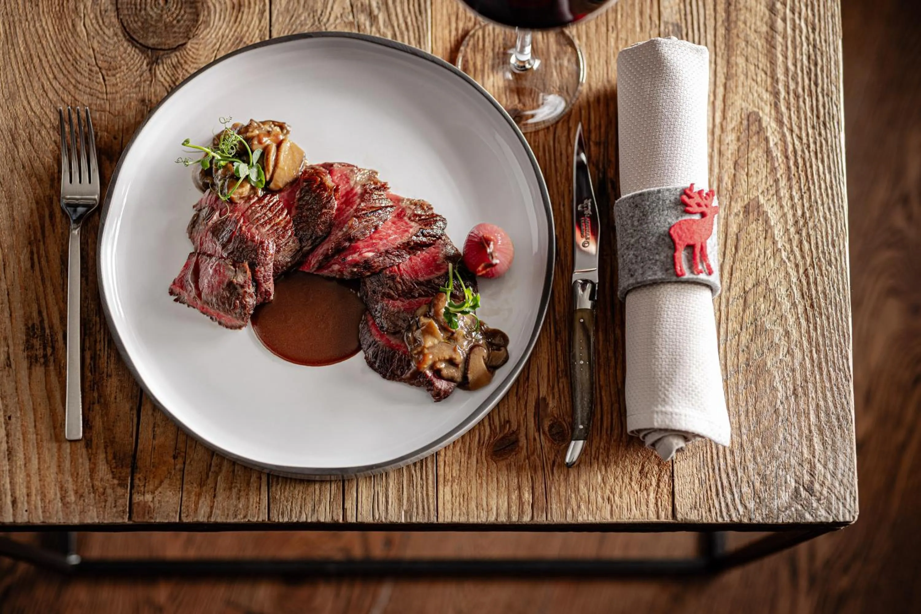 Restaurant/places to eat in Boutique Hotel Nives - Luxury & Design in the Dolomites