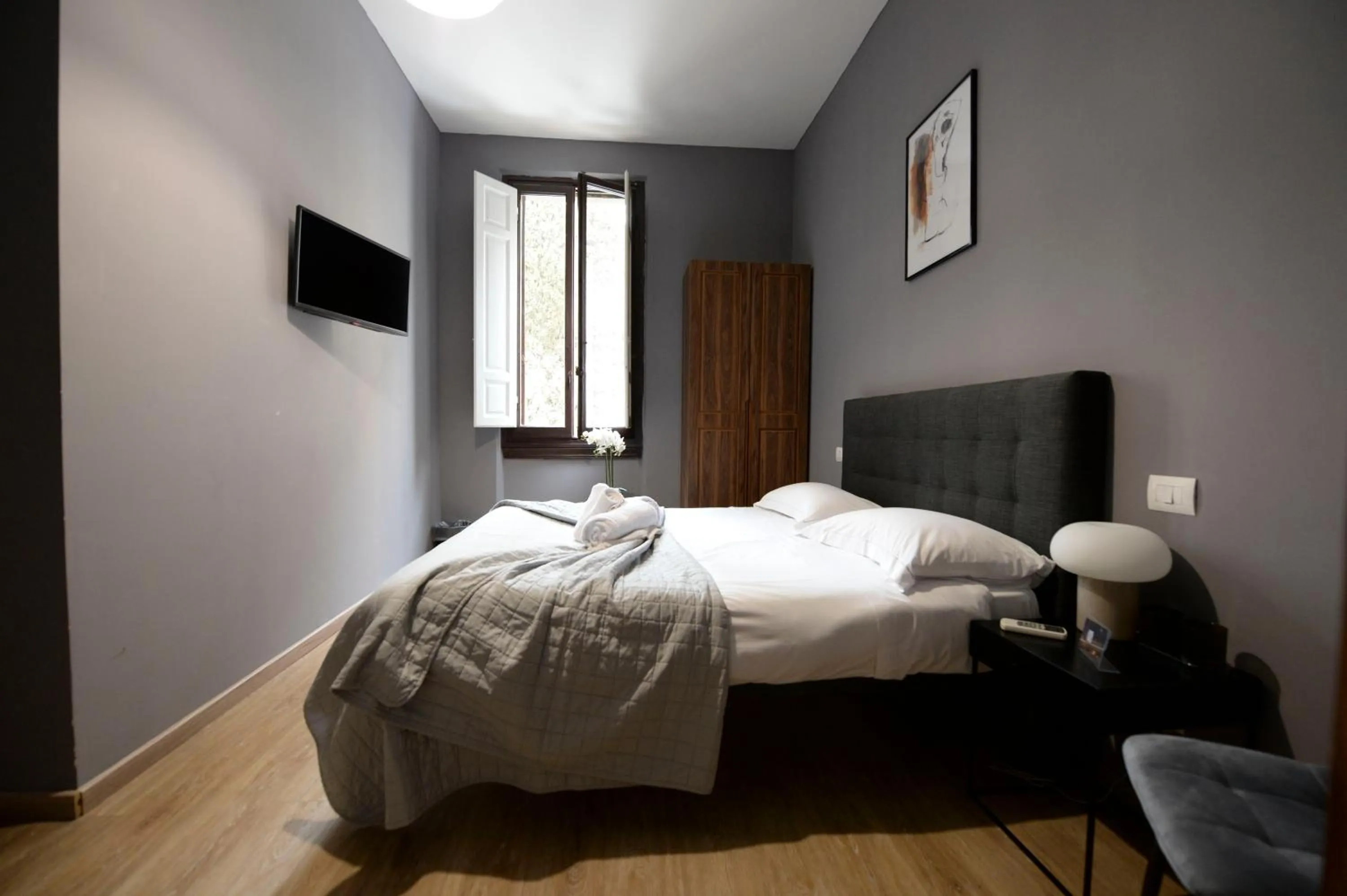 Bedroom, Bed in Palazzo Oliveto