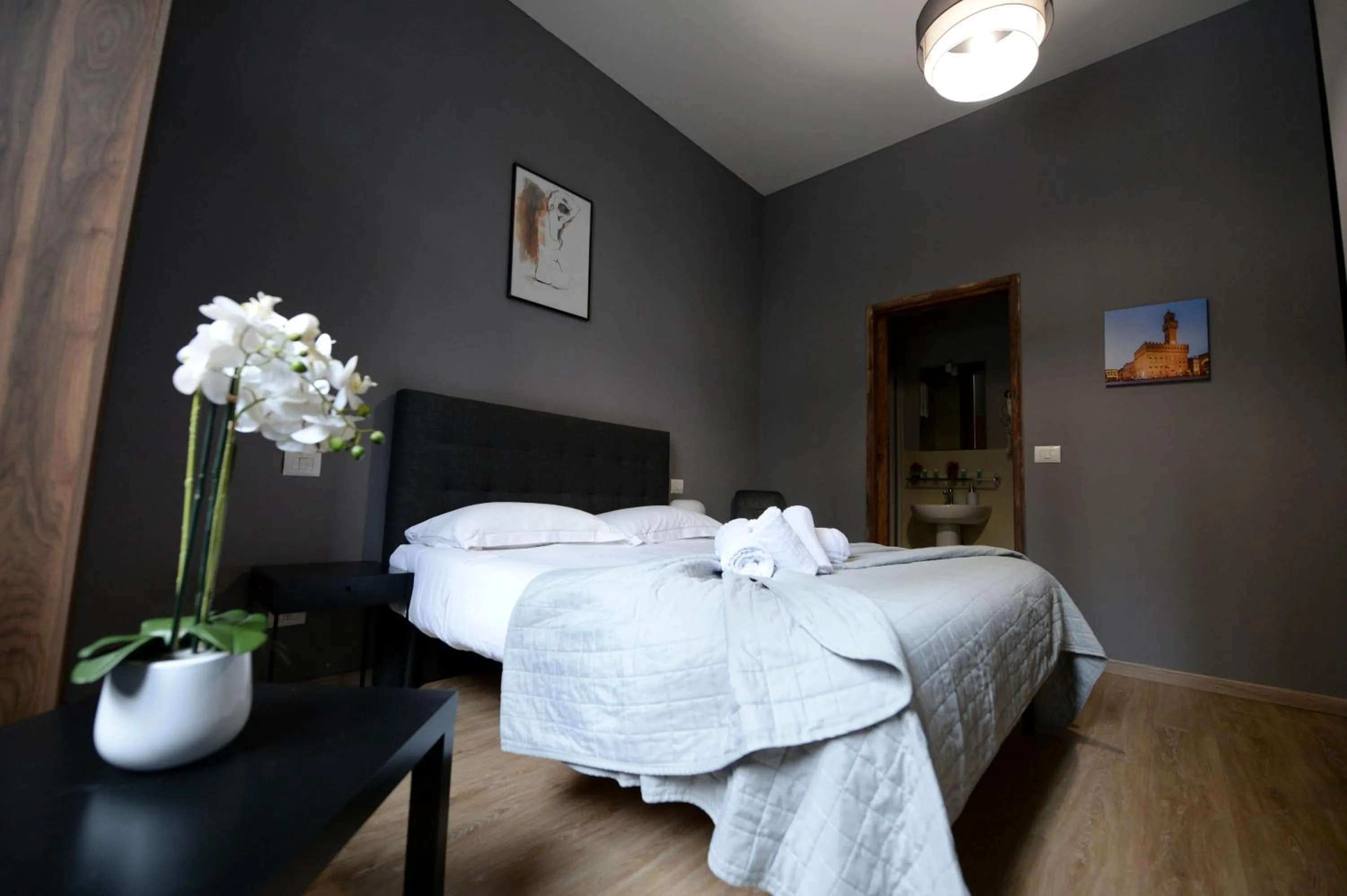 Bedroom, Bed in Palazzo Oliveto