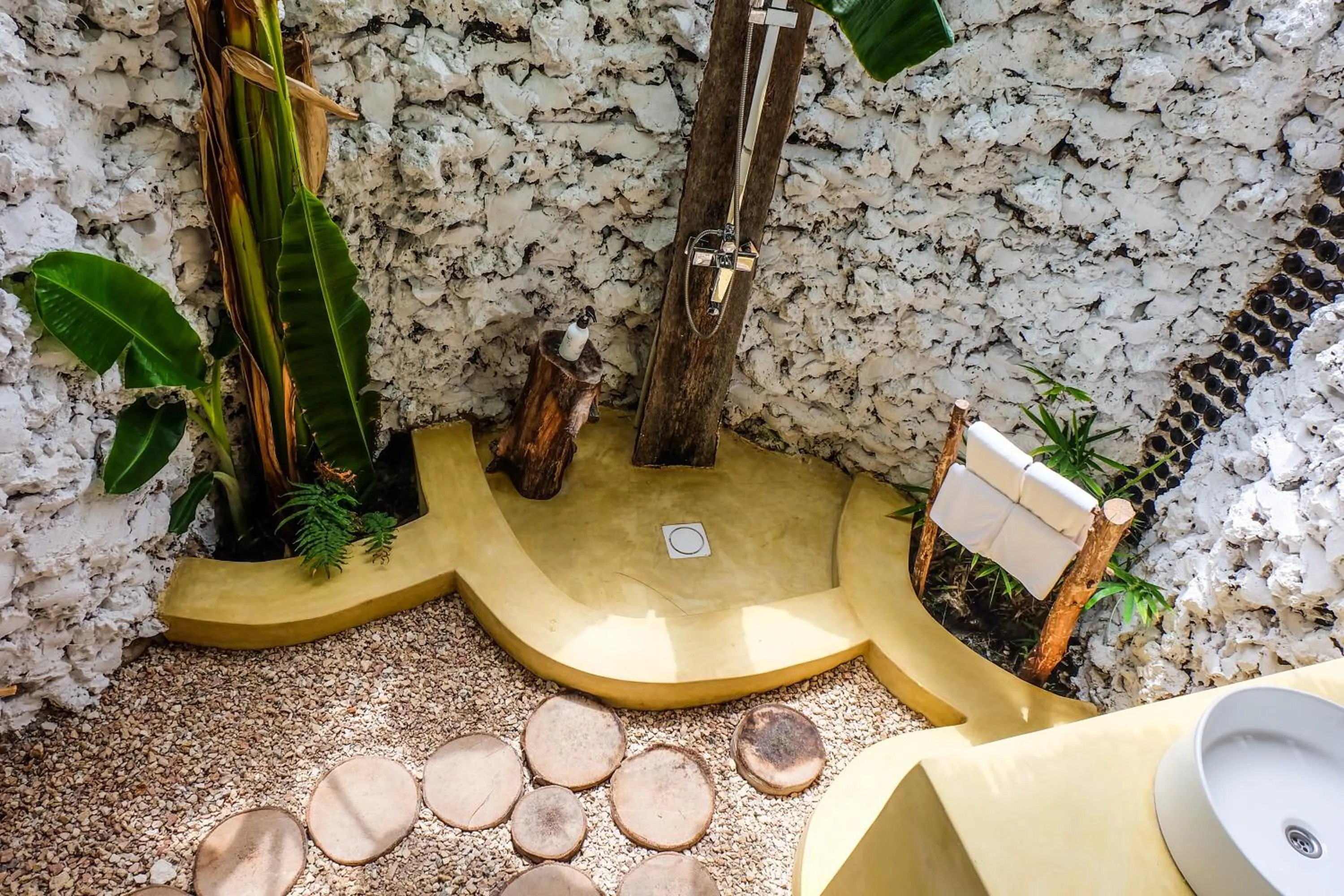 Shower in B4 Beach Club