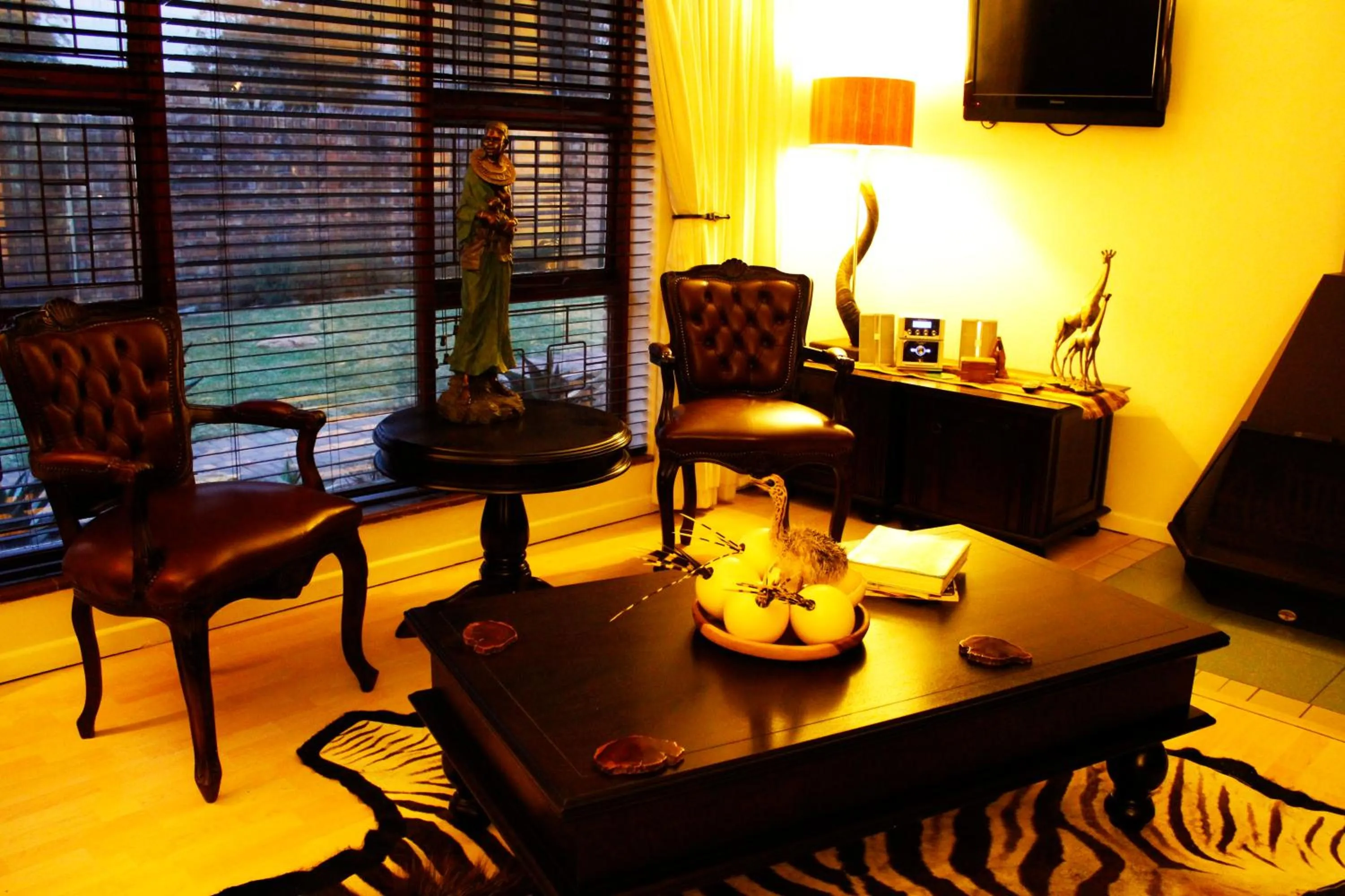 Living room in Amani Guest Lodge