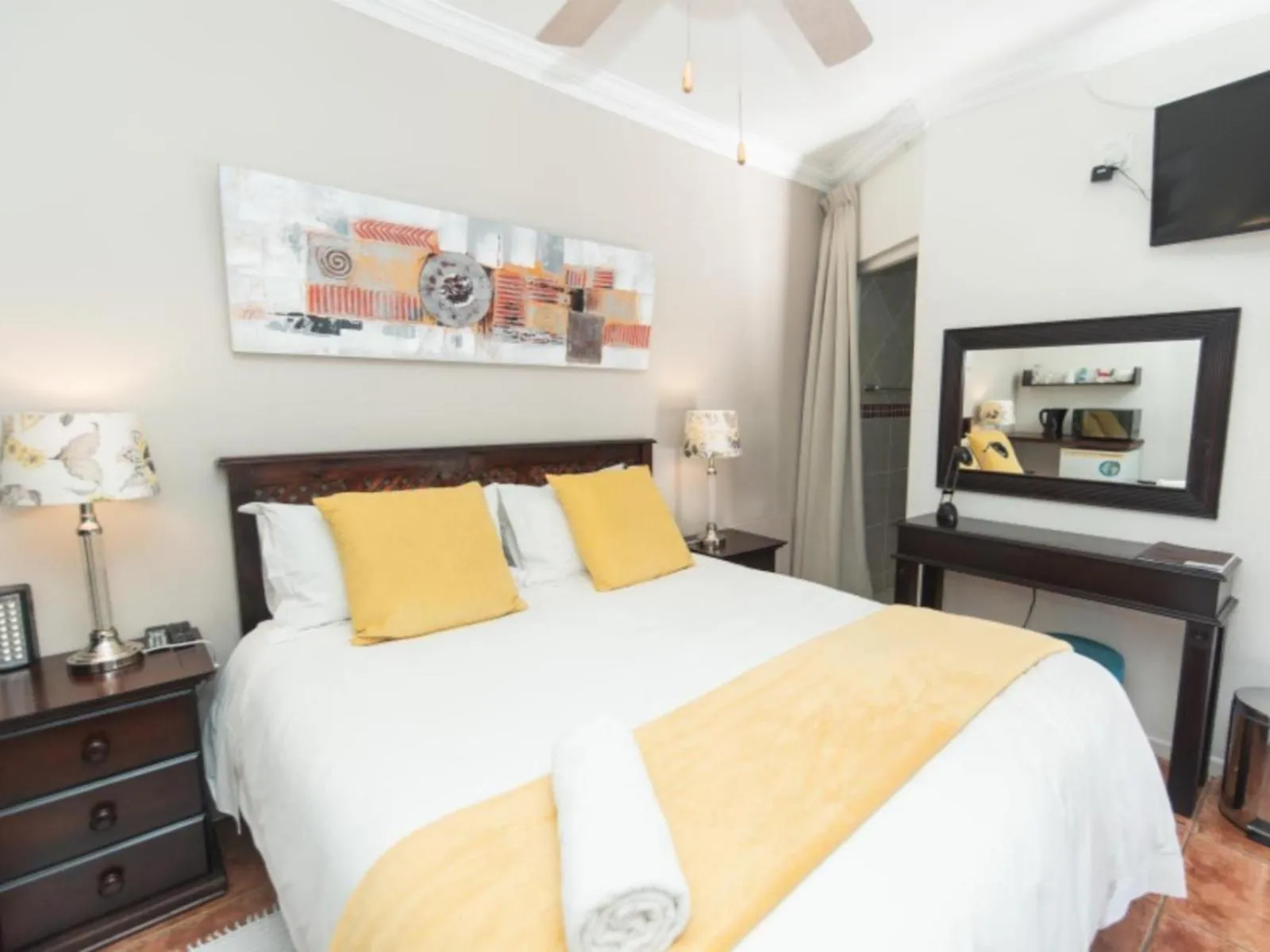 Photo of the whole room, Bed in Amani Guest Lodge