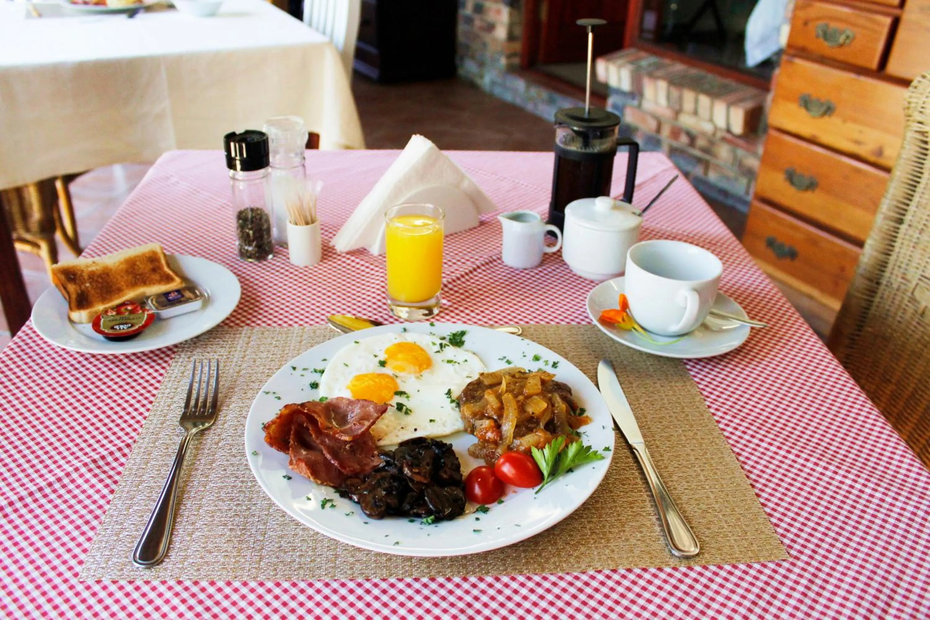 English/Irish breakfast in Amani Guest Lodge