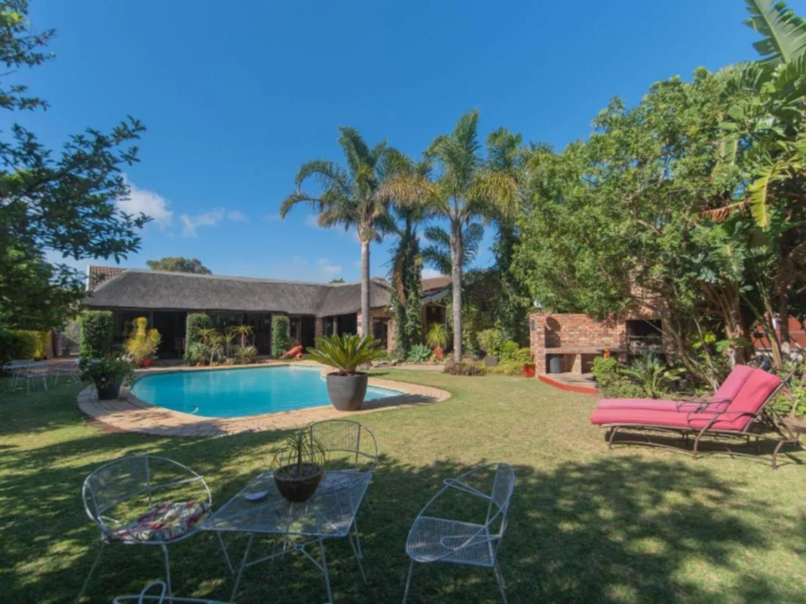 Swimming pool in Amani Guest Lodge