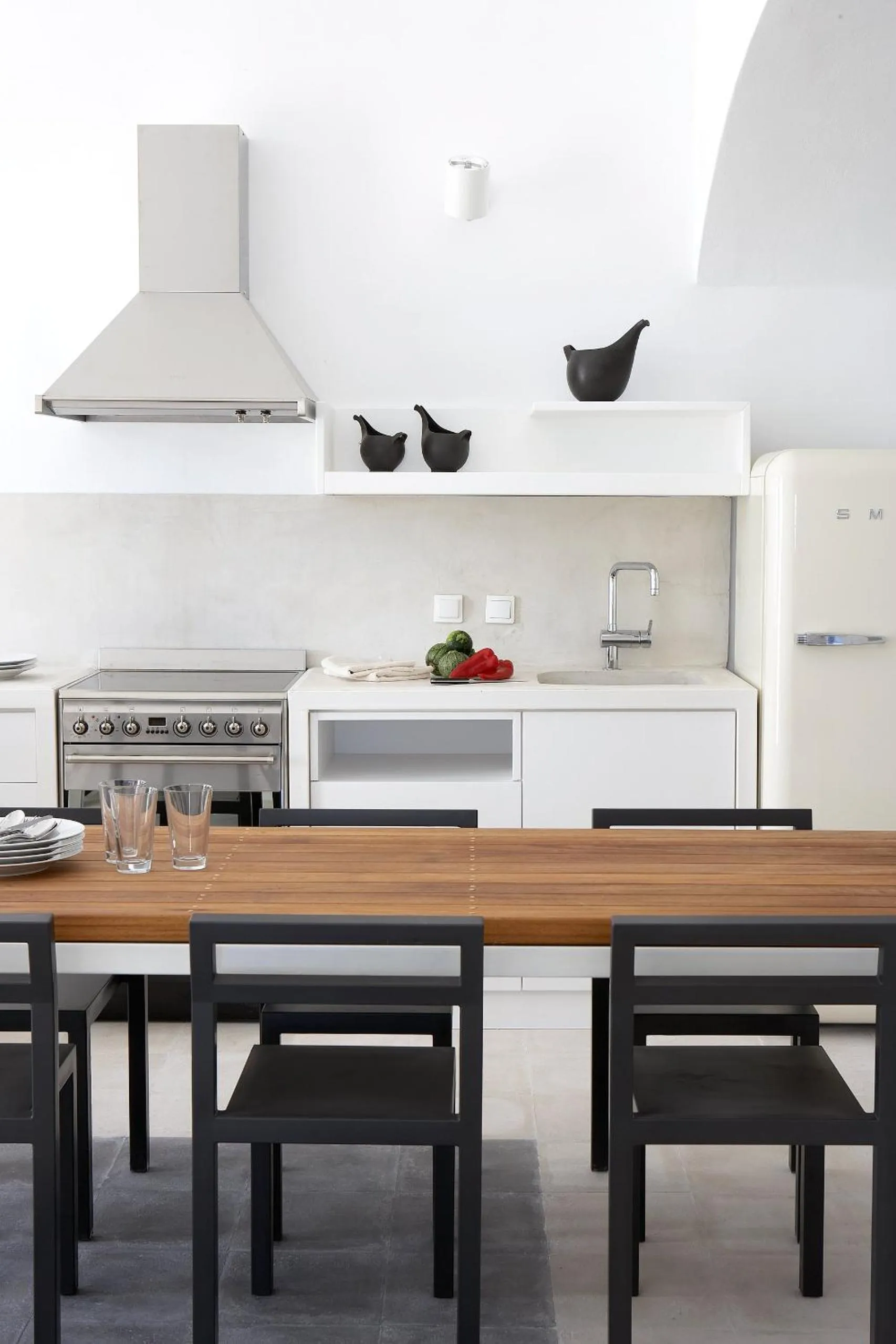 Kitchen or kitchenette in Villa Fabrica Santorini
