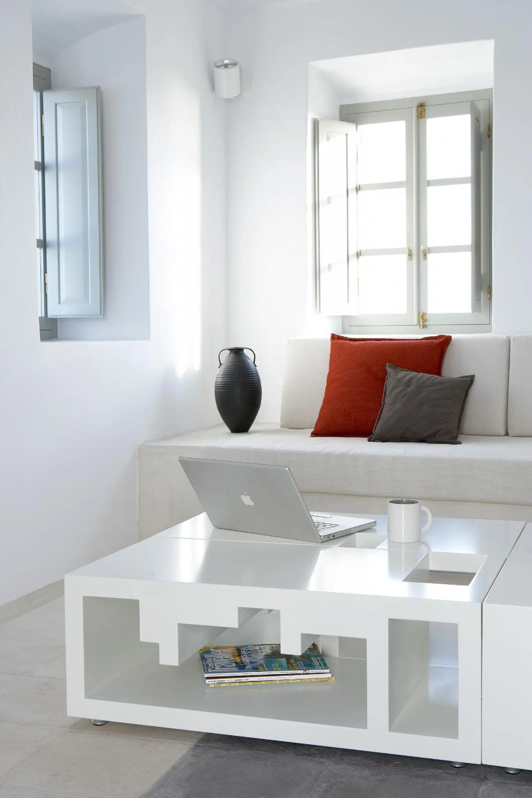 Living room in Villa Fabrica Santorini