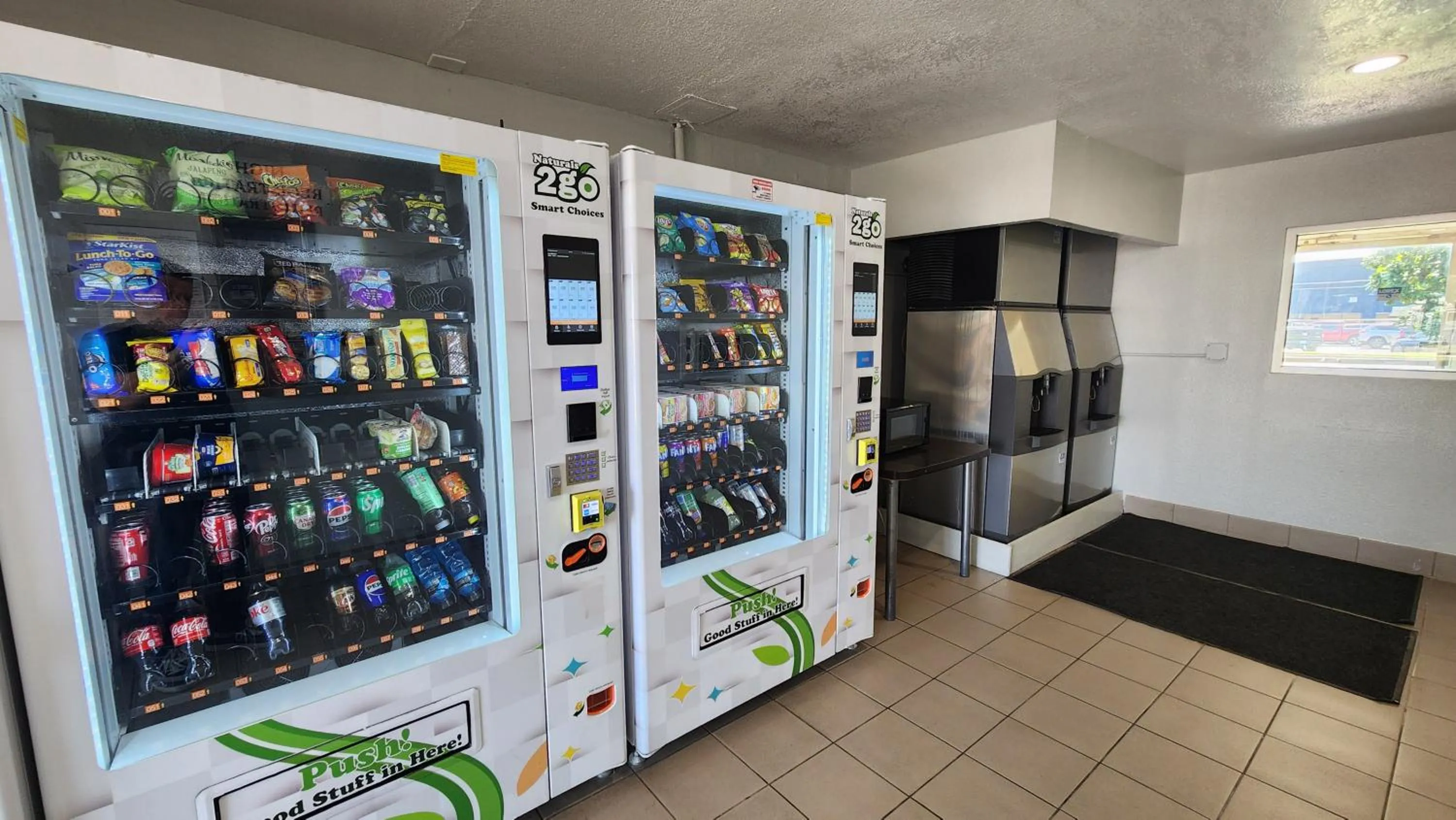 vending machine in Motel 6-Conroe, TX