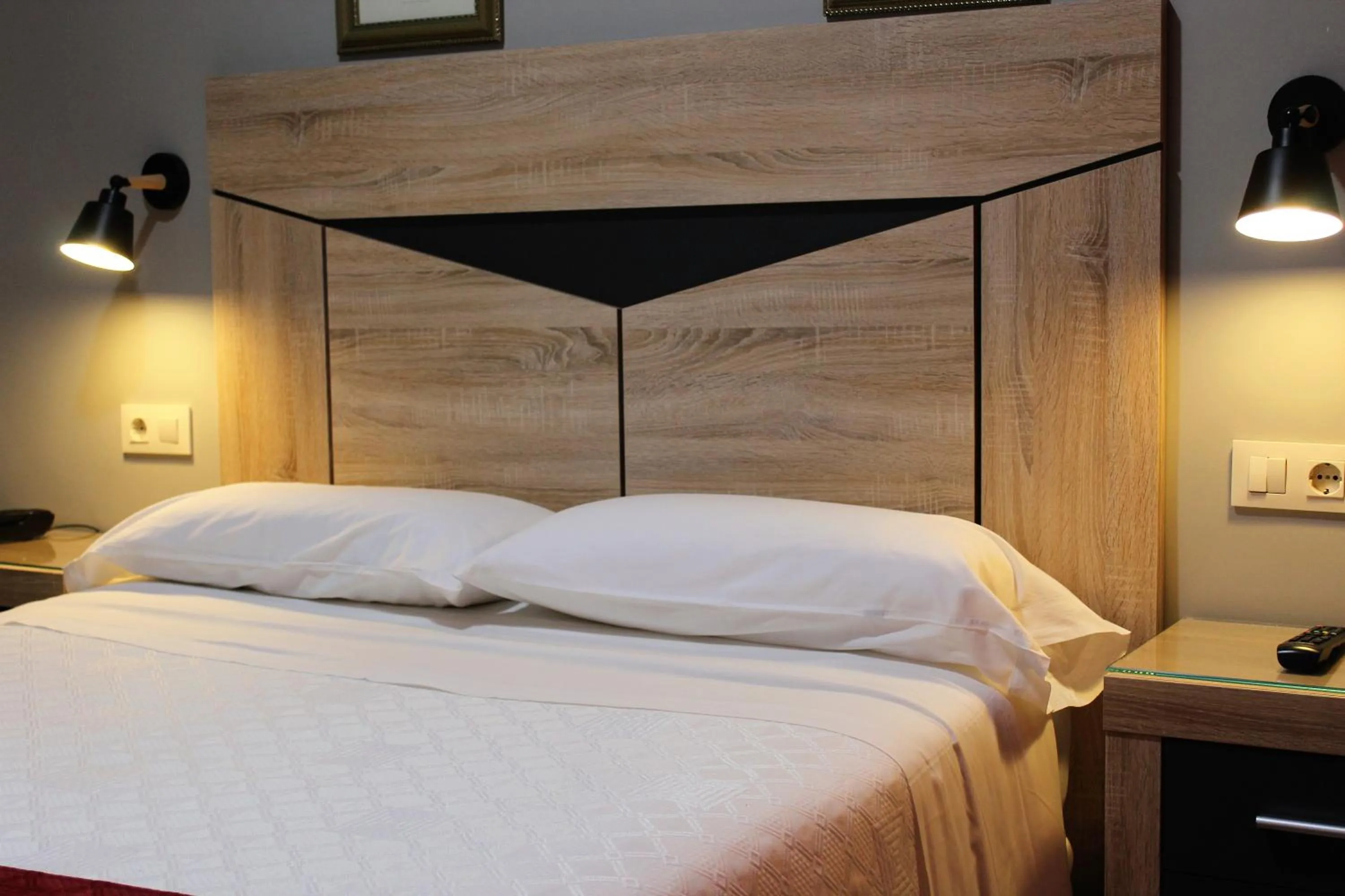 Bed in Hostal Madrid