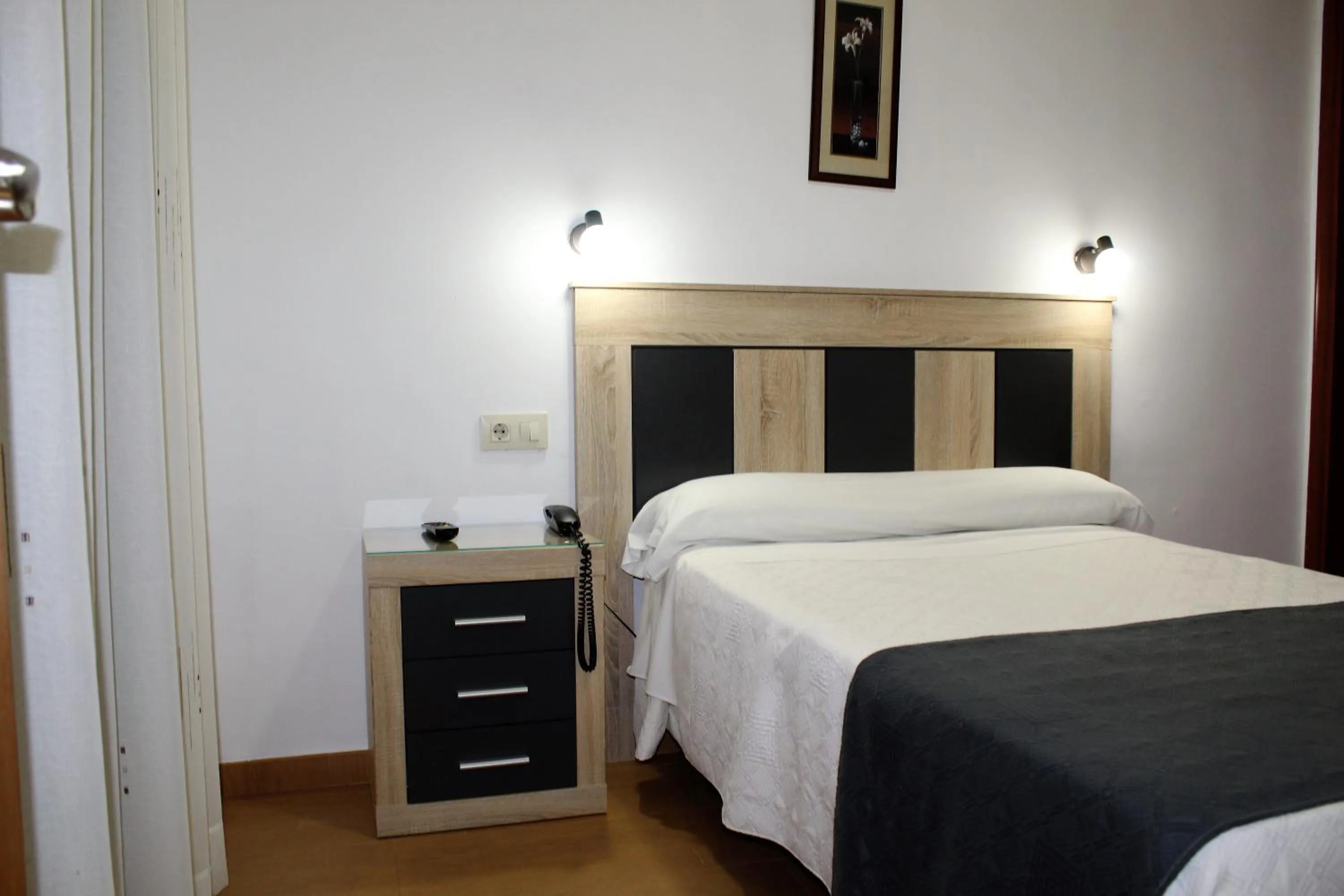 Bed in Hostal Madrid