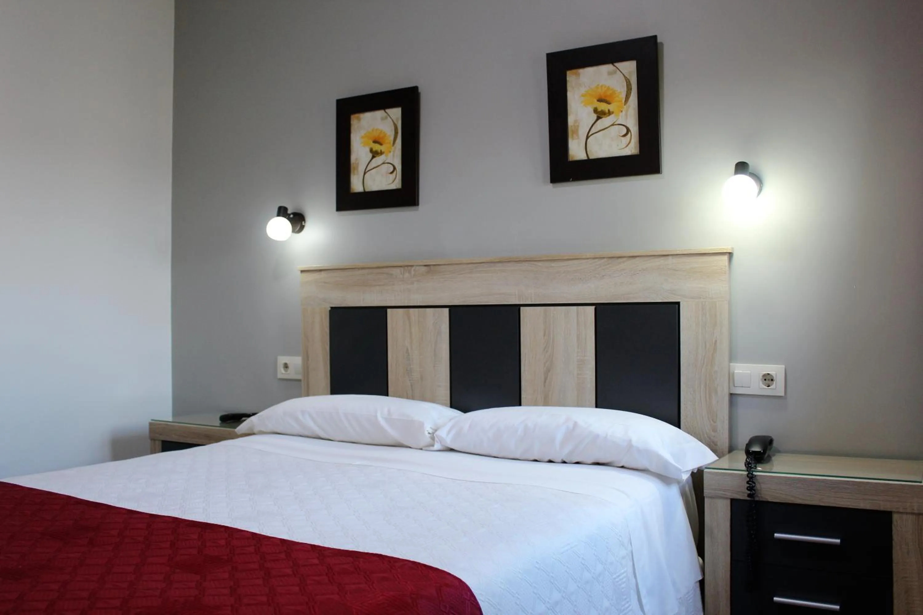 Bed in Hostal Madrid