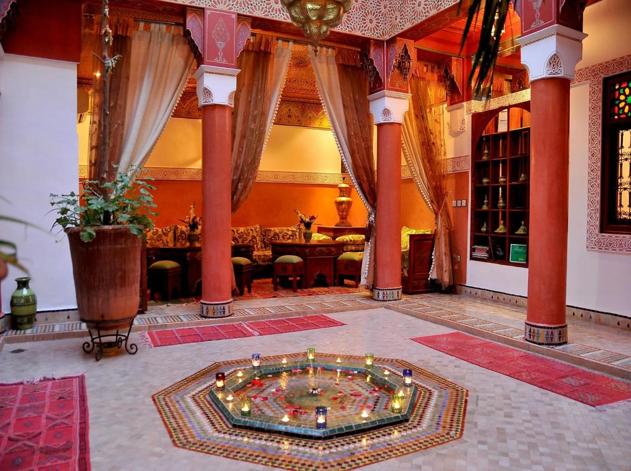 Lounge or bar in Riad Lila