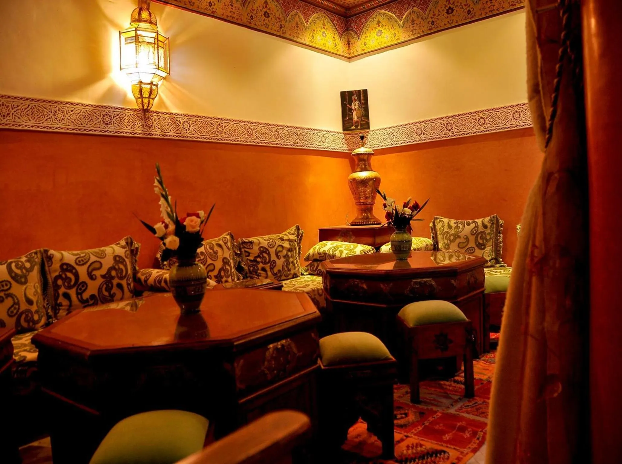 Lounge or bar in Riad Lila