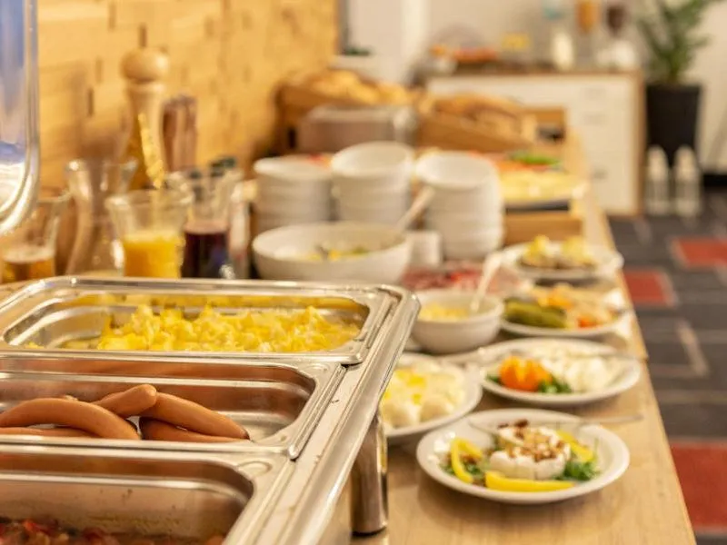 Breakfast in Marina Pallatium Premium Floor