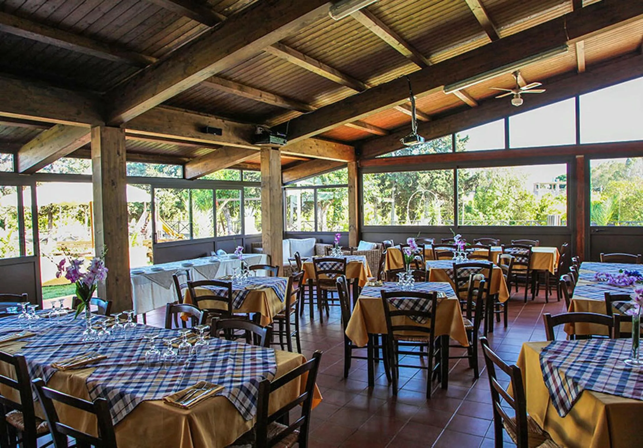 Restaurant/places to eat in Sicily Country House & Beach