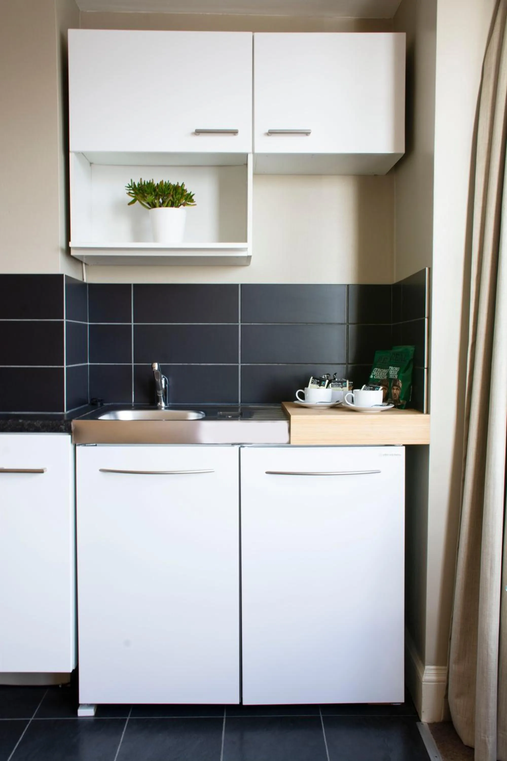Kitchen or kitchenette in Amherst Brighton