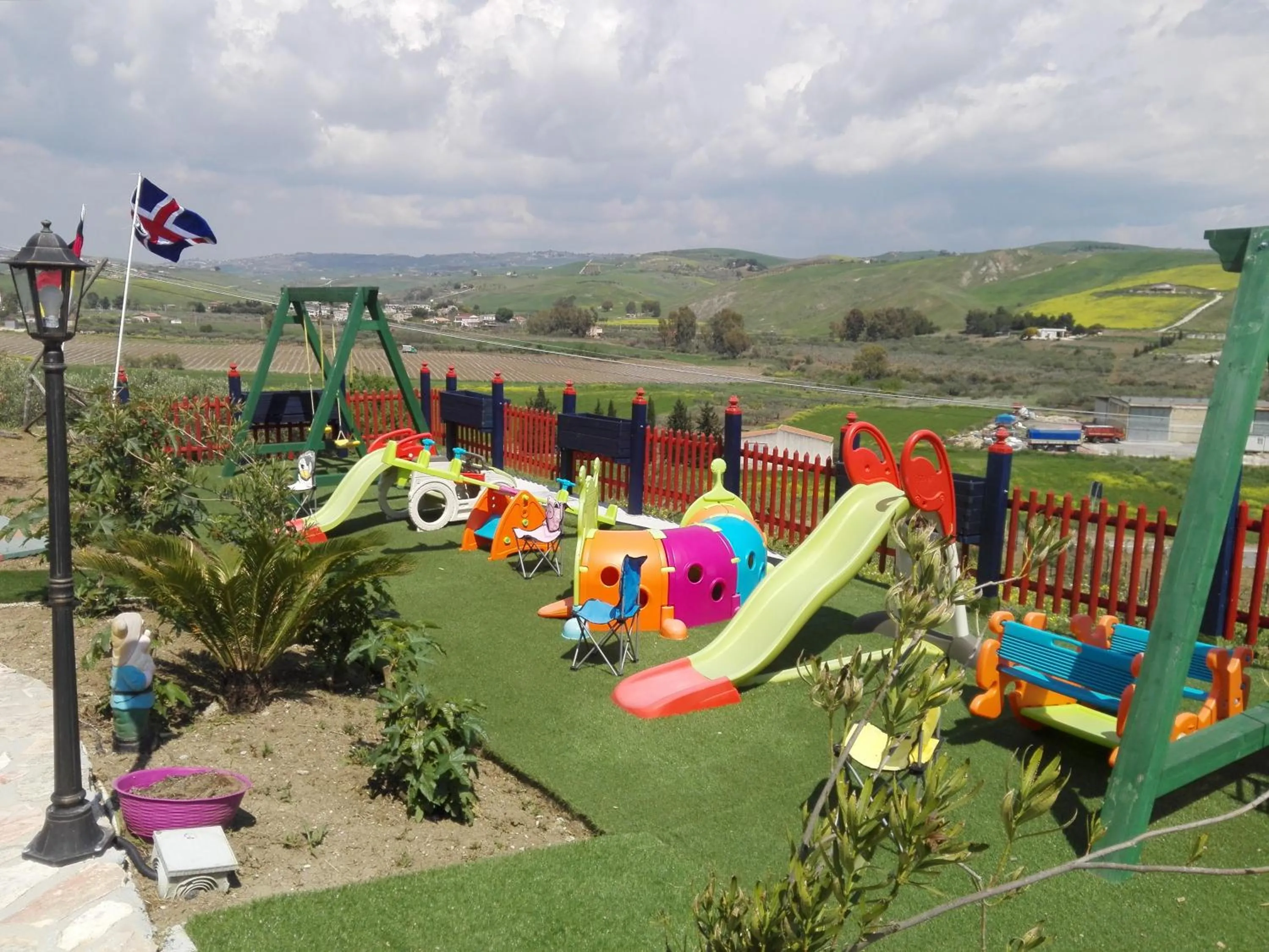 Children play ground in Agriturismo Reggia Saracena