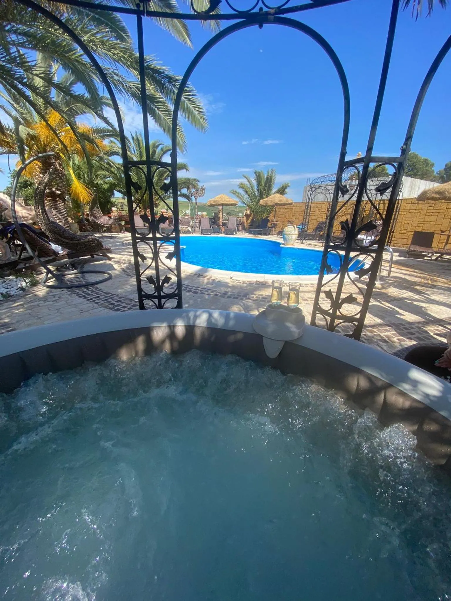 Hot Tub in Agriturismo Reggia Saracena
