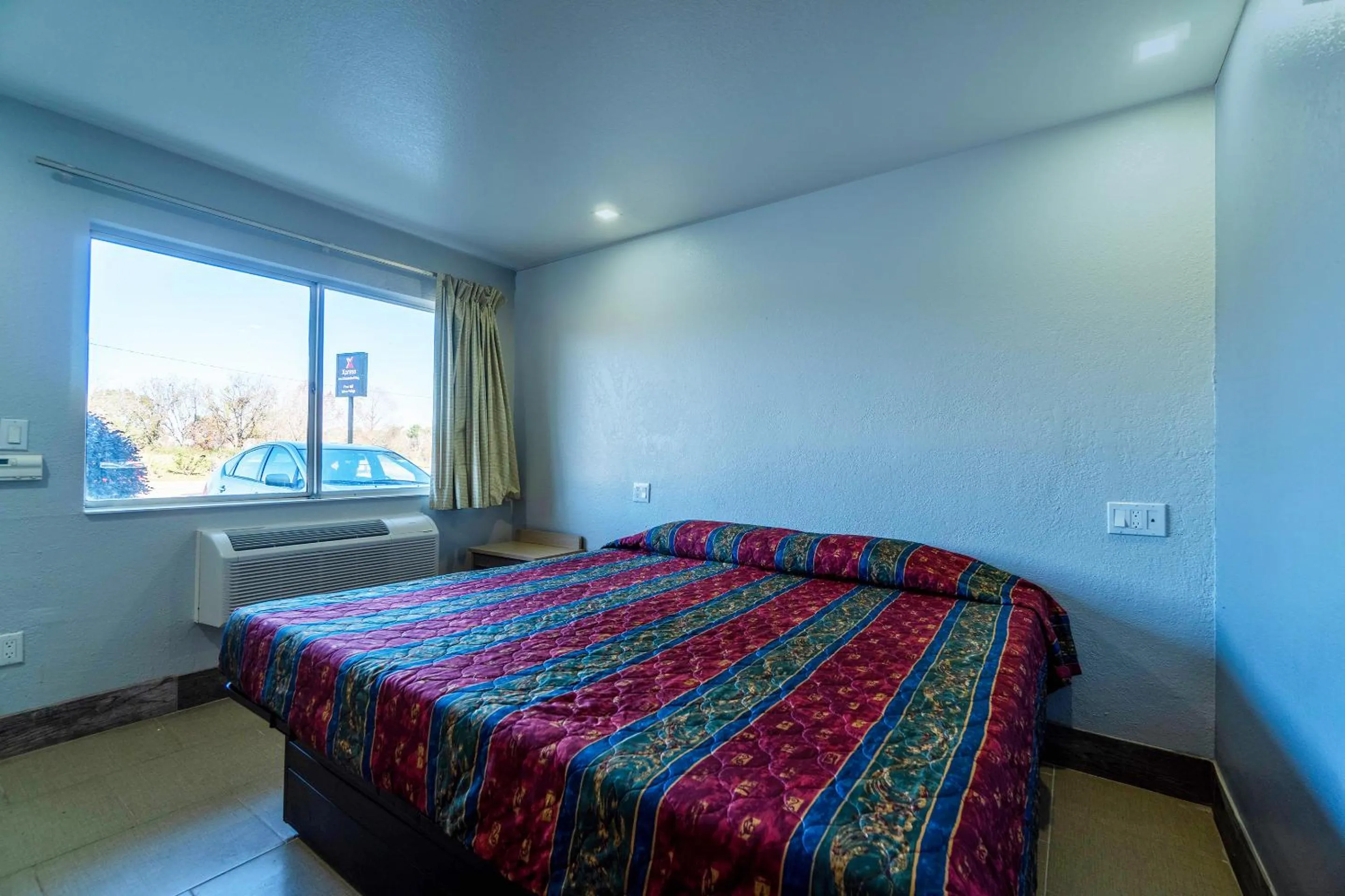 Bedroom, Bed in Xpress Inn & Extended Stays