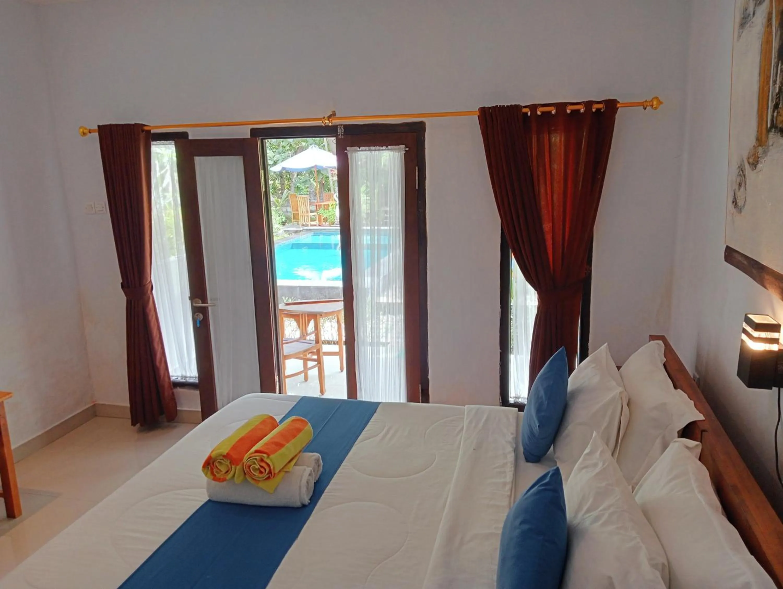 Bed in Japa Bungalow