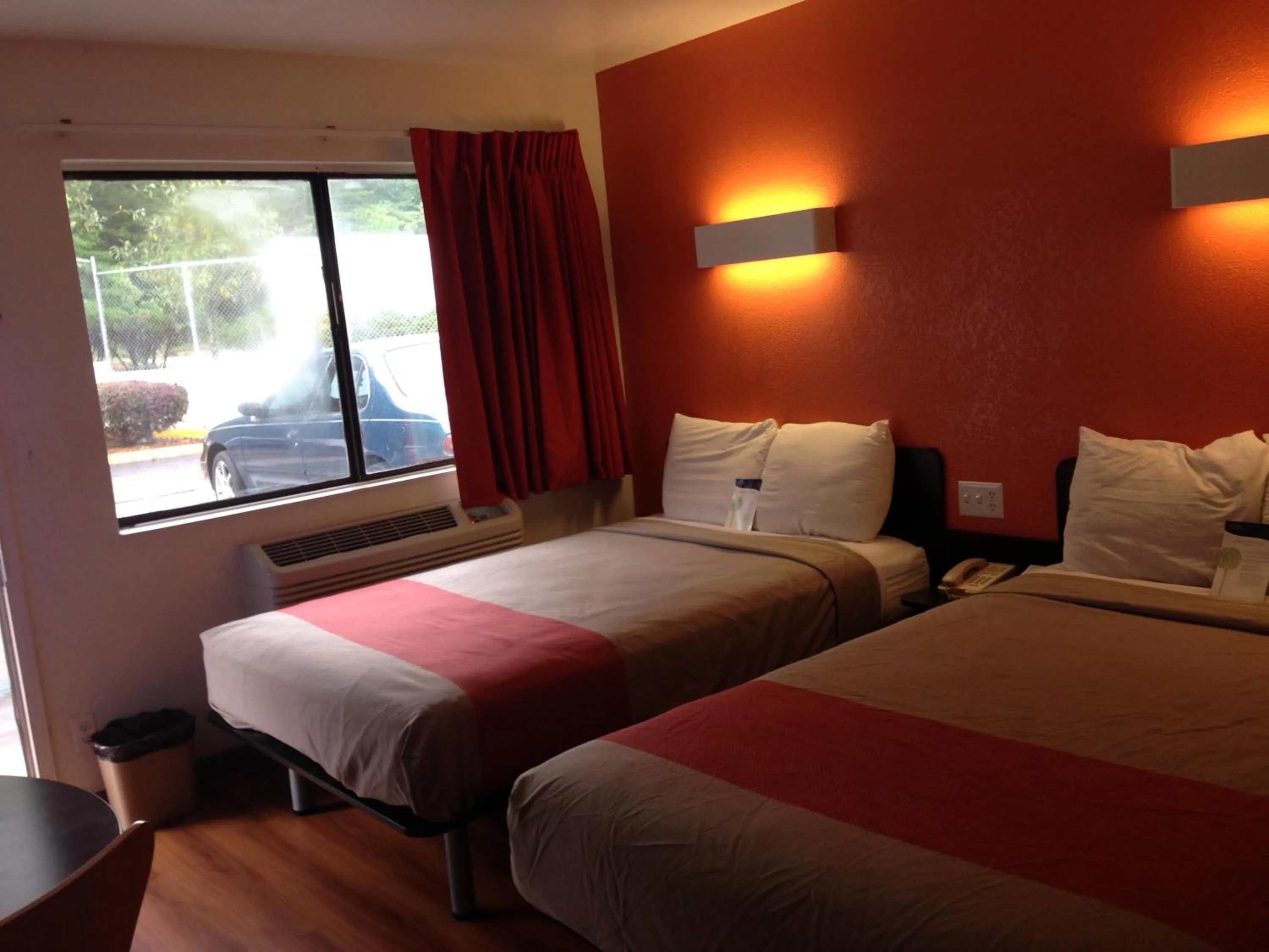 Bed in Motel 6-Bessemer, AL - Birmingham