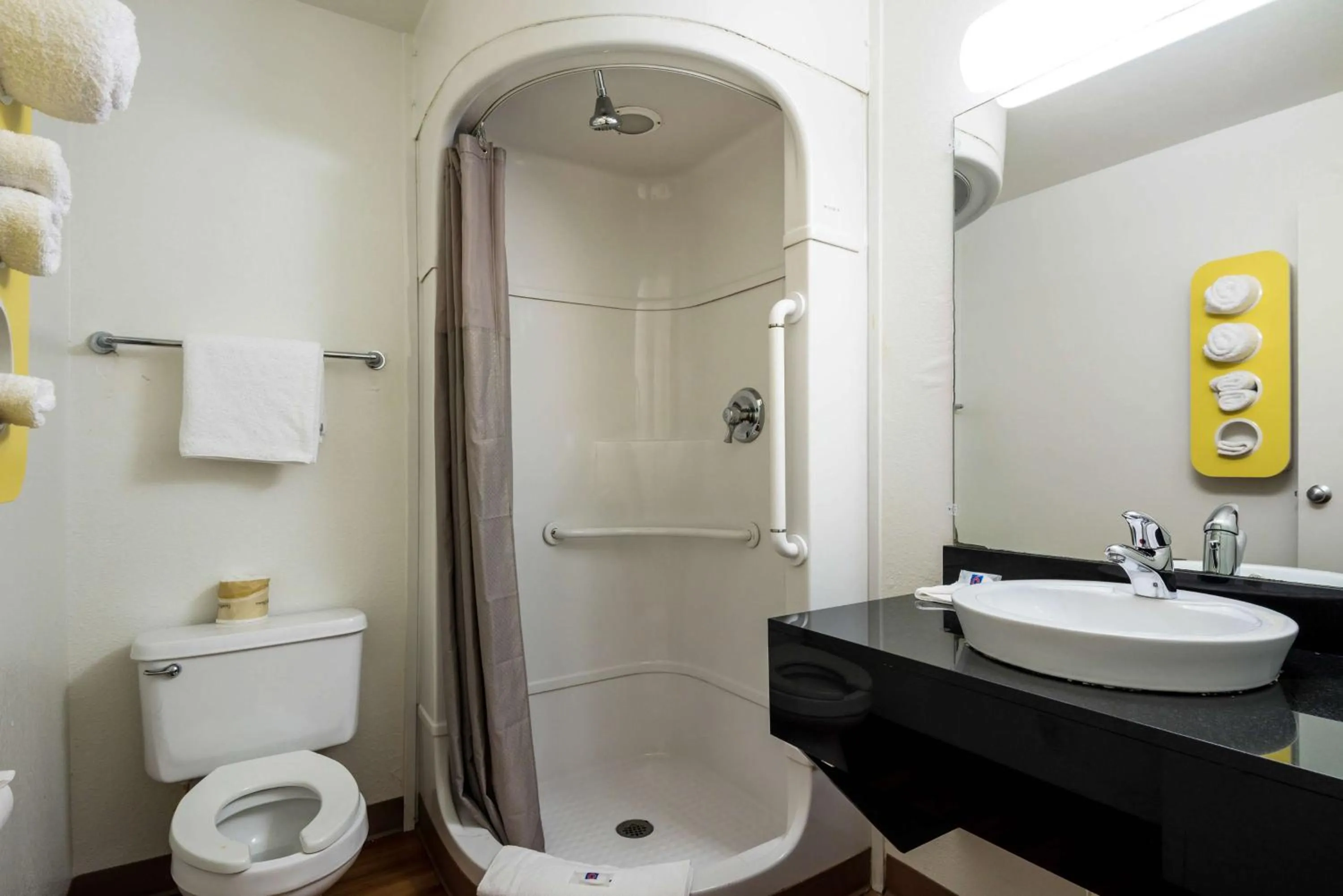 Shower in Motel 6-Bessemer, AL - Birmingham