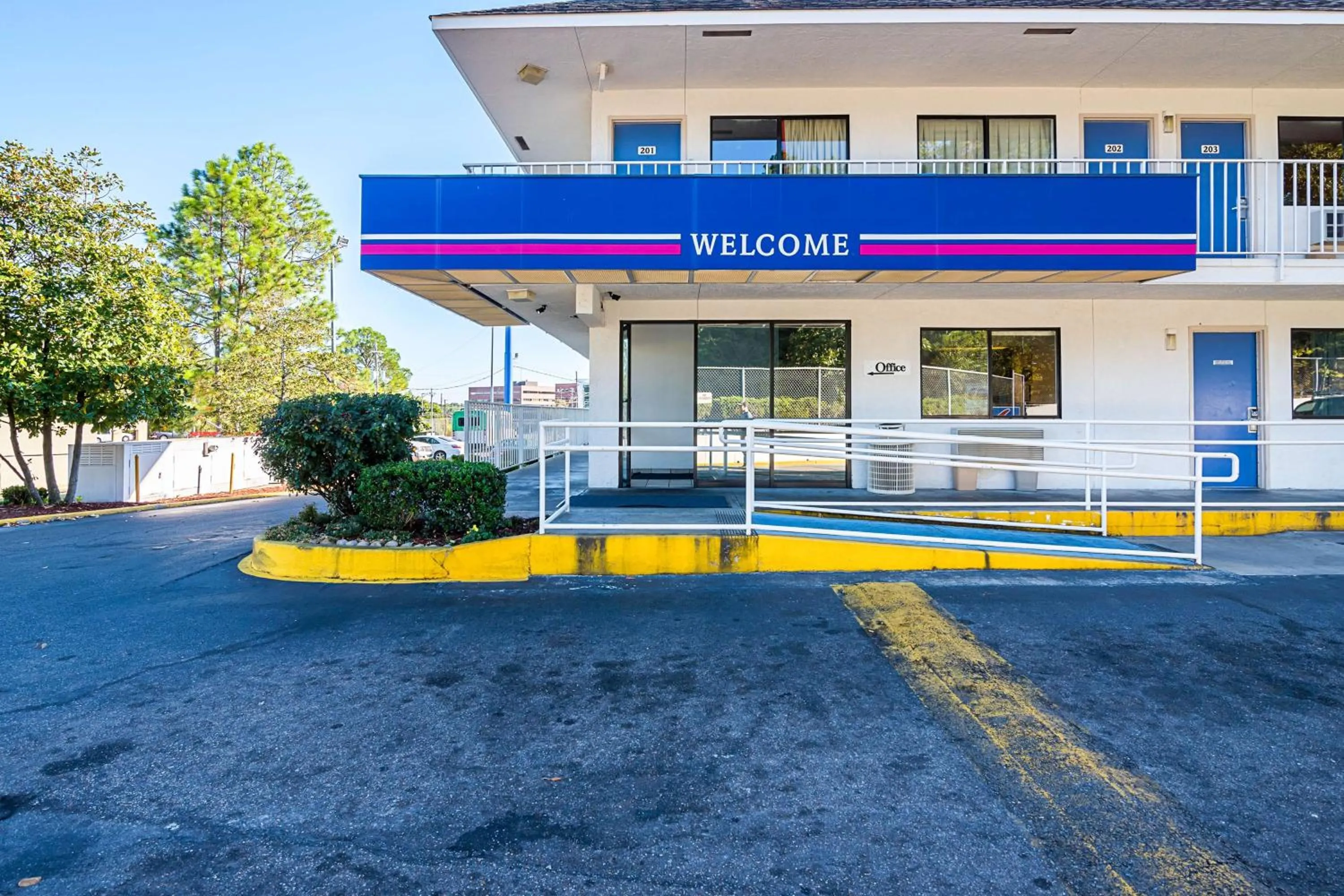 Property building in Motel 6-Bessemer, AL - Birmingham