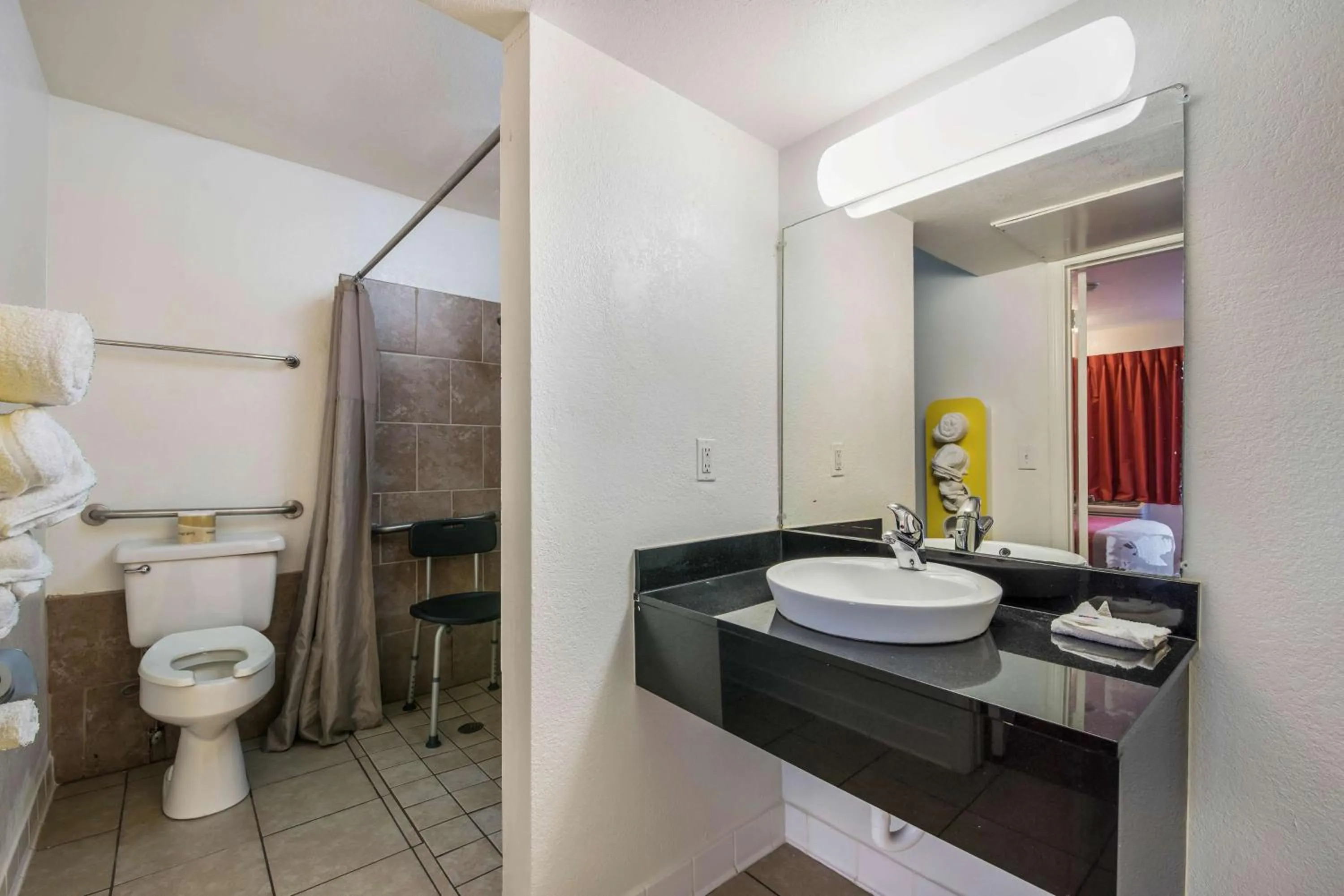 Toilet in Motel 6-Bessemer, AL - Birmingham