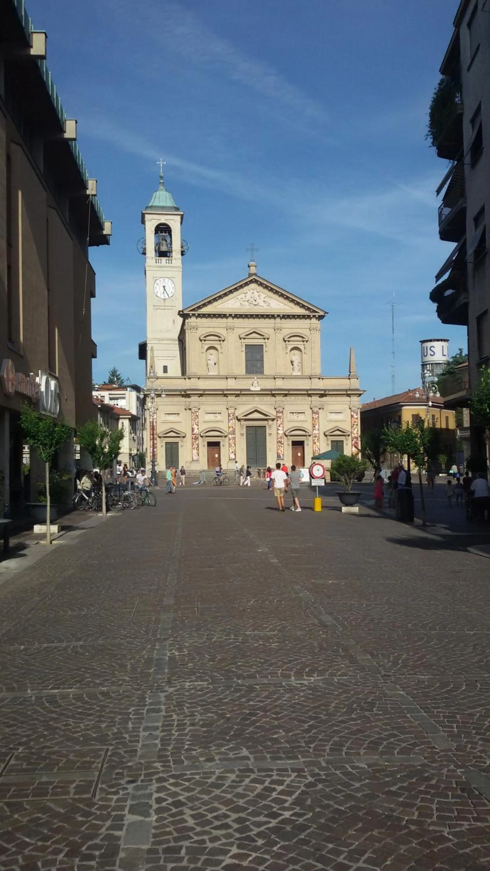 Nearby landmark in B&B Honey Rooms