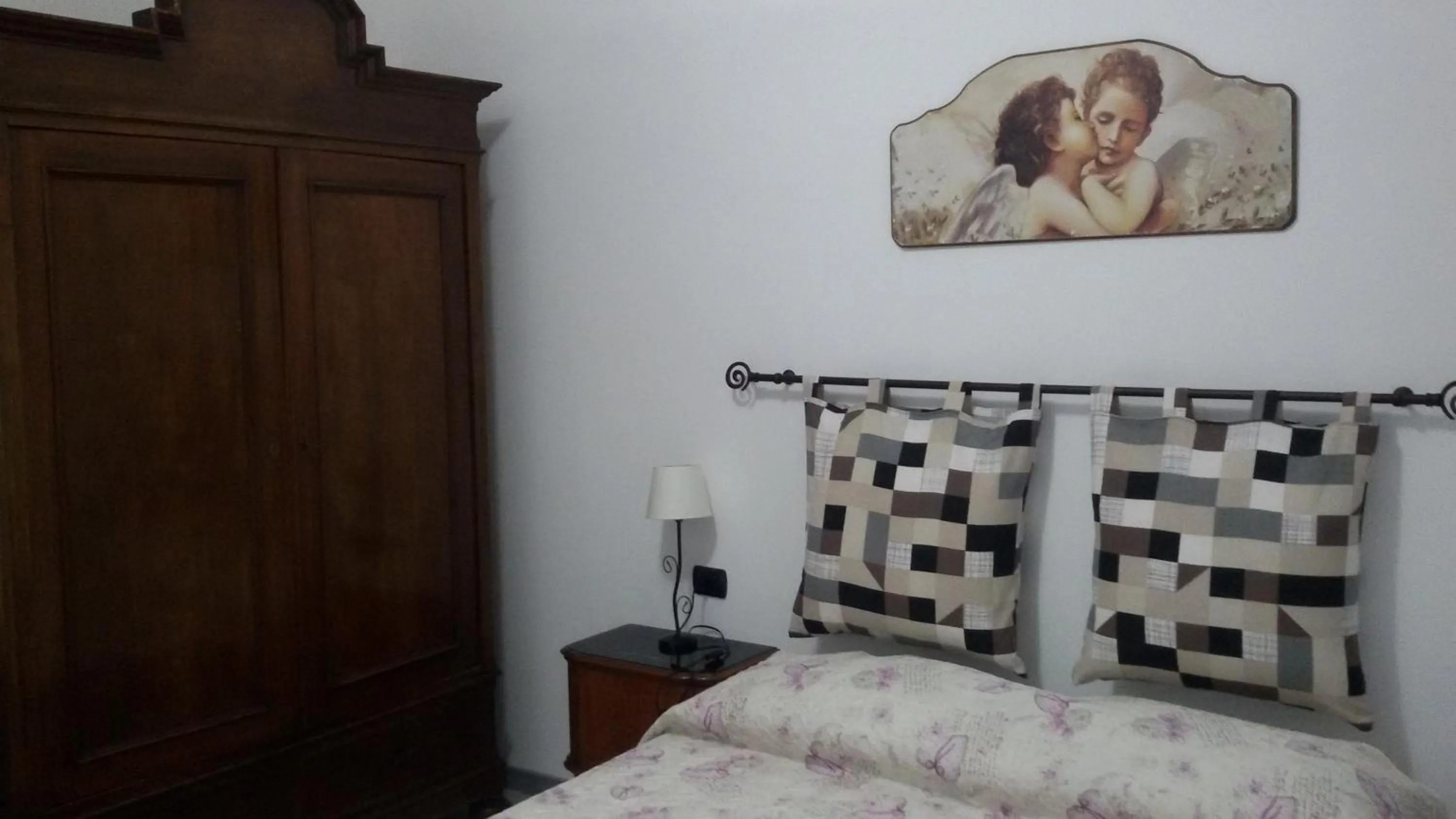 Bedroom, Bed in B&B Honey Rooms