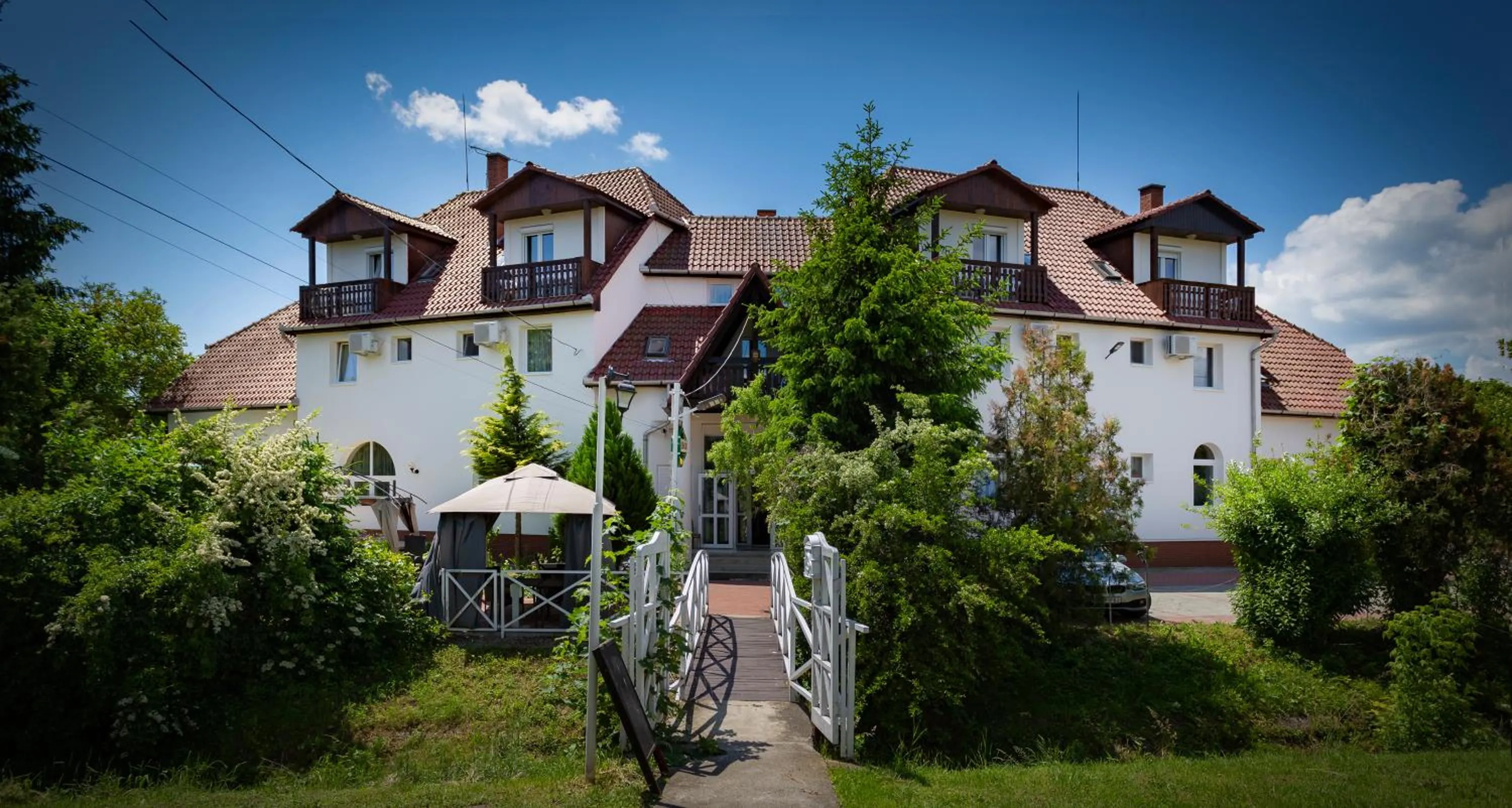 Alabástrom Panzió és Étterem