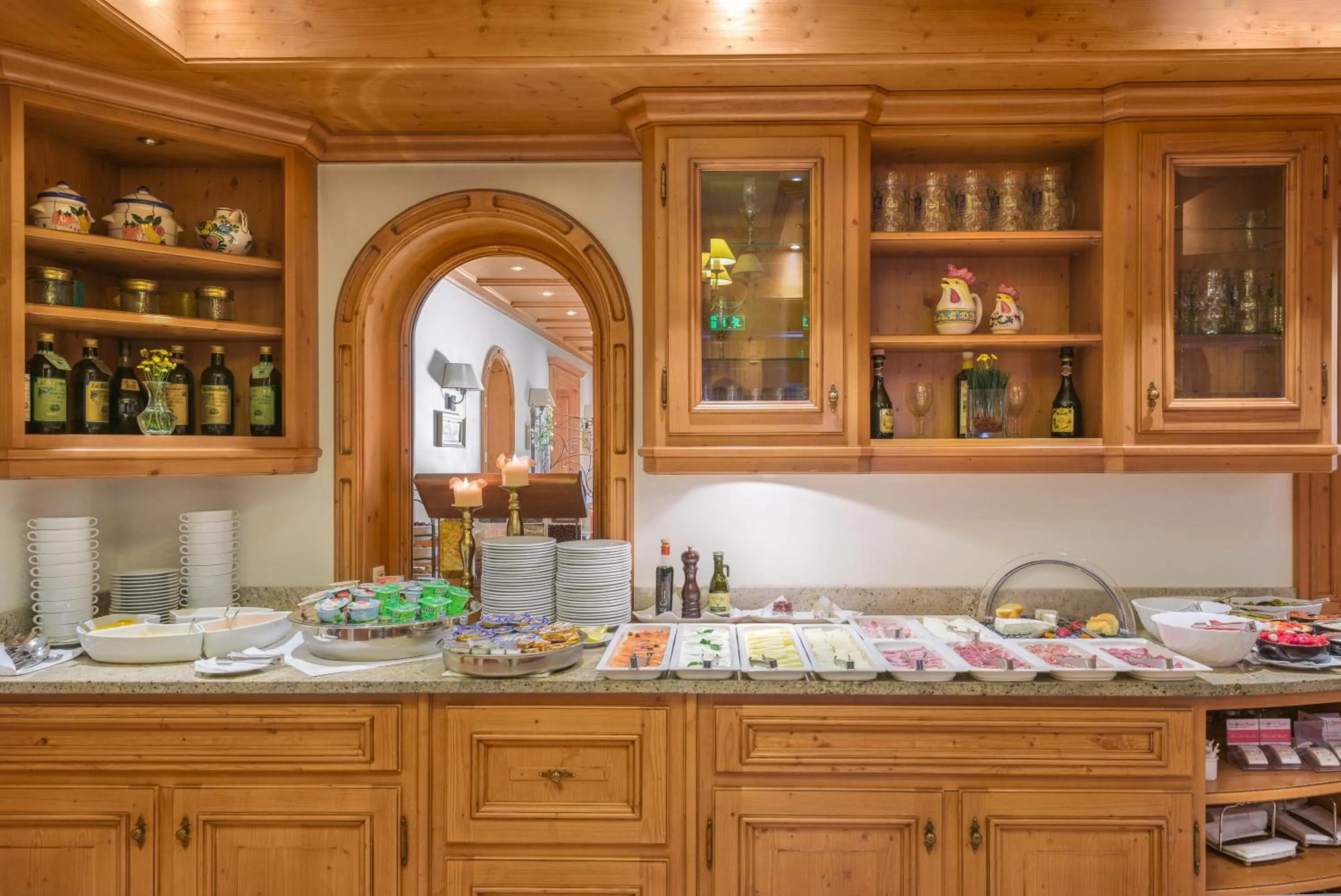 Buffet breakfast in Hotel Sonnenhof