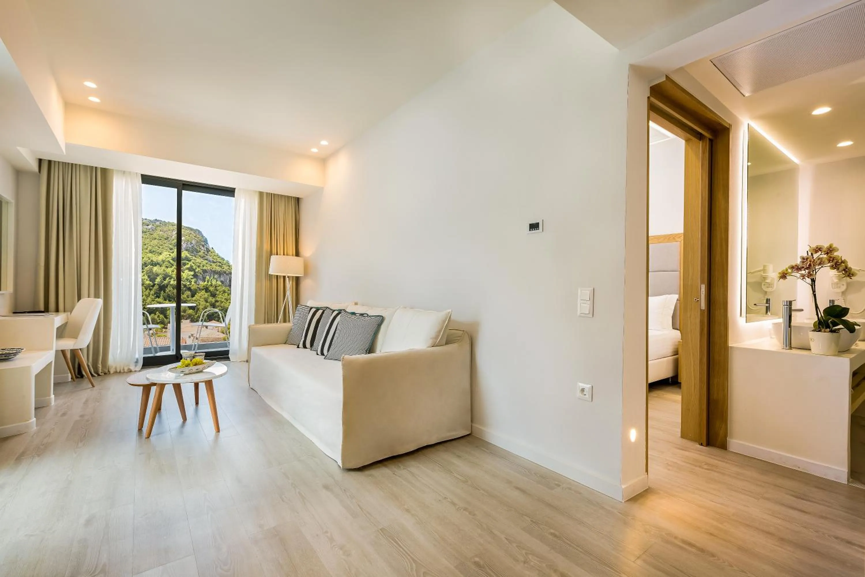Bathroom in Samian Mare Hotel, Suites & Spa