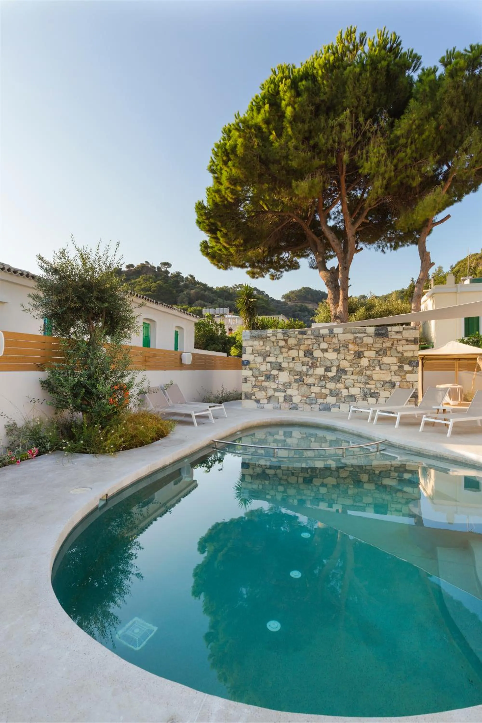 Swimming pool in Samian Mare Hotel, Suites & Spa