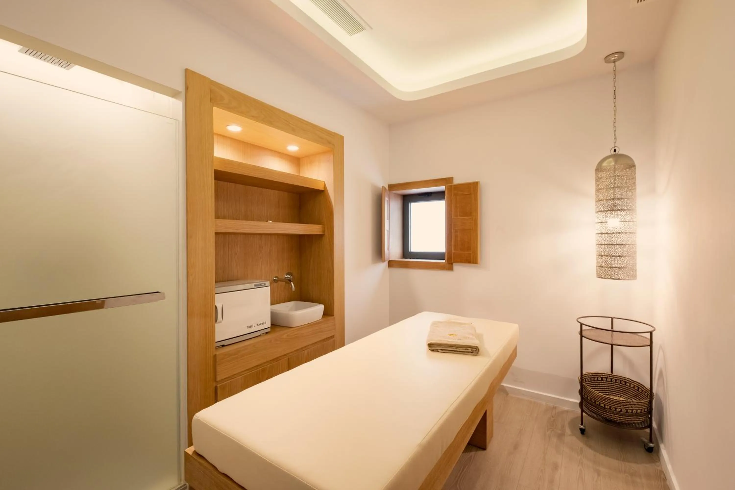 Massage in Samian Mare Hotel, Suites & Spa