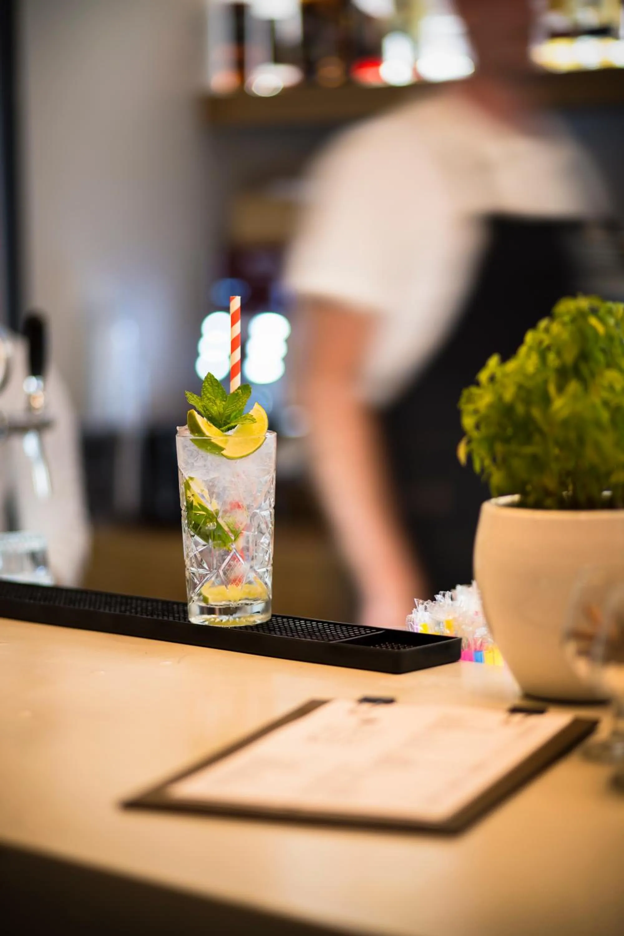 Lounge or bar in Samian Mare Hotel, Suites & Spa