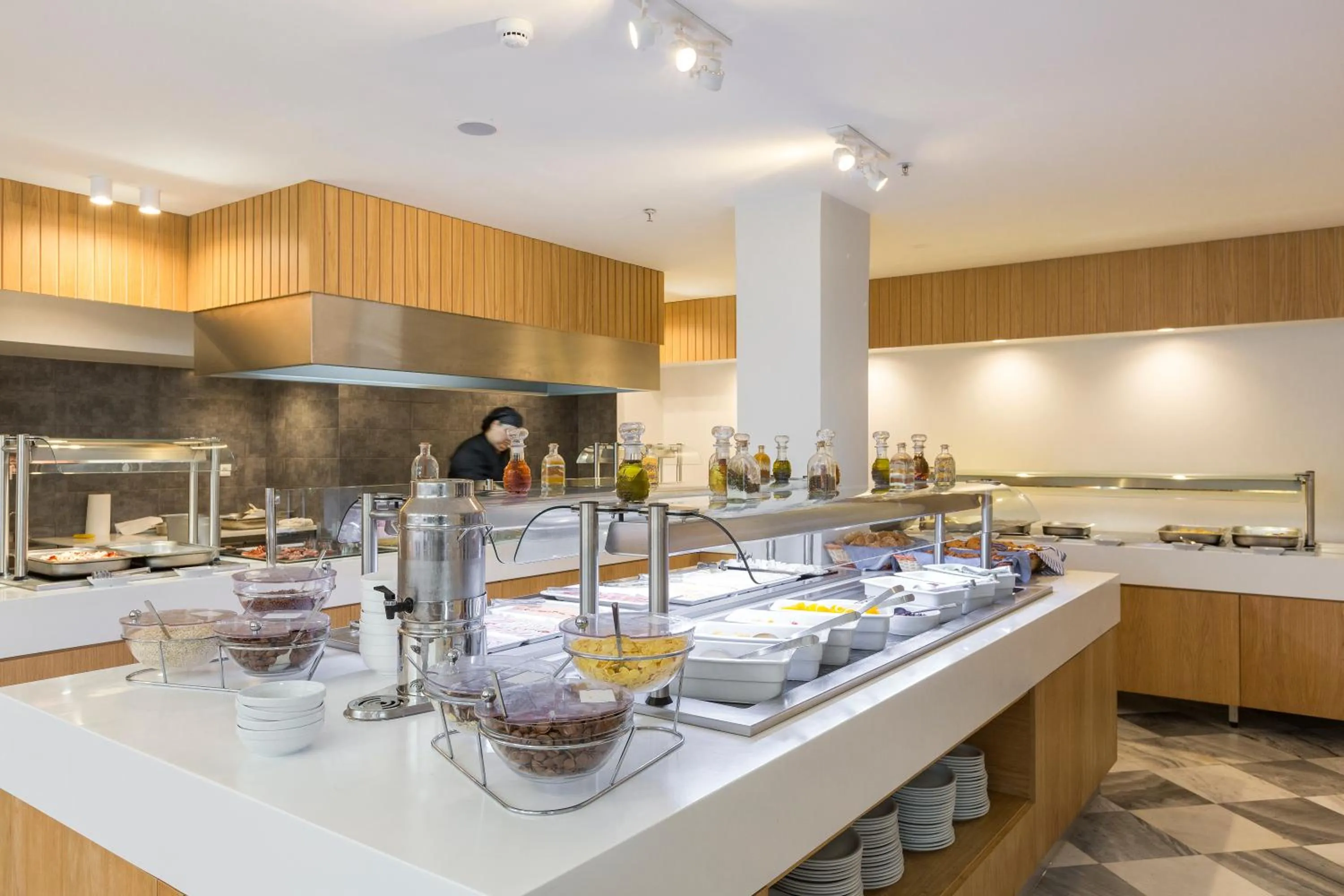 Restaurant/places to eat in Samian Mare Hotel, Suites & Spa