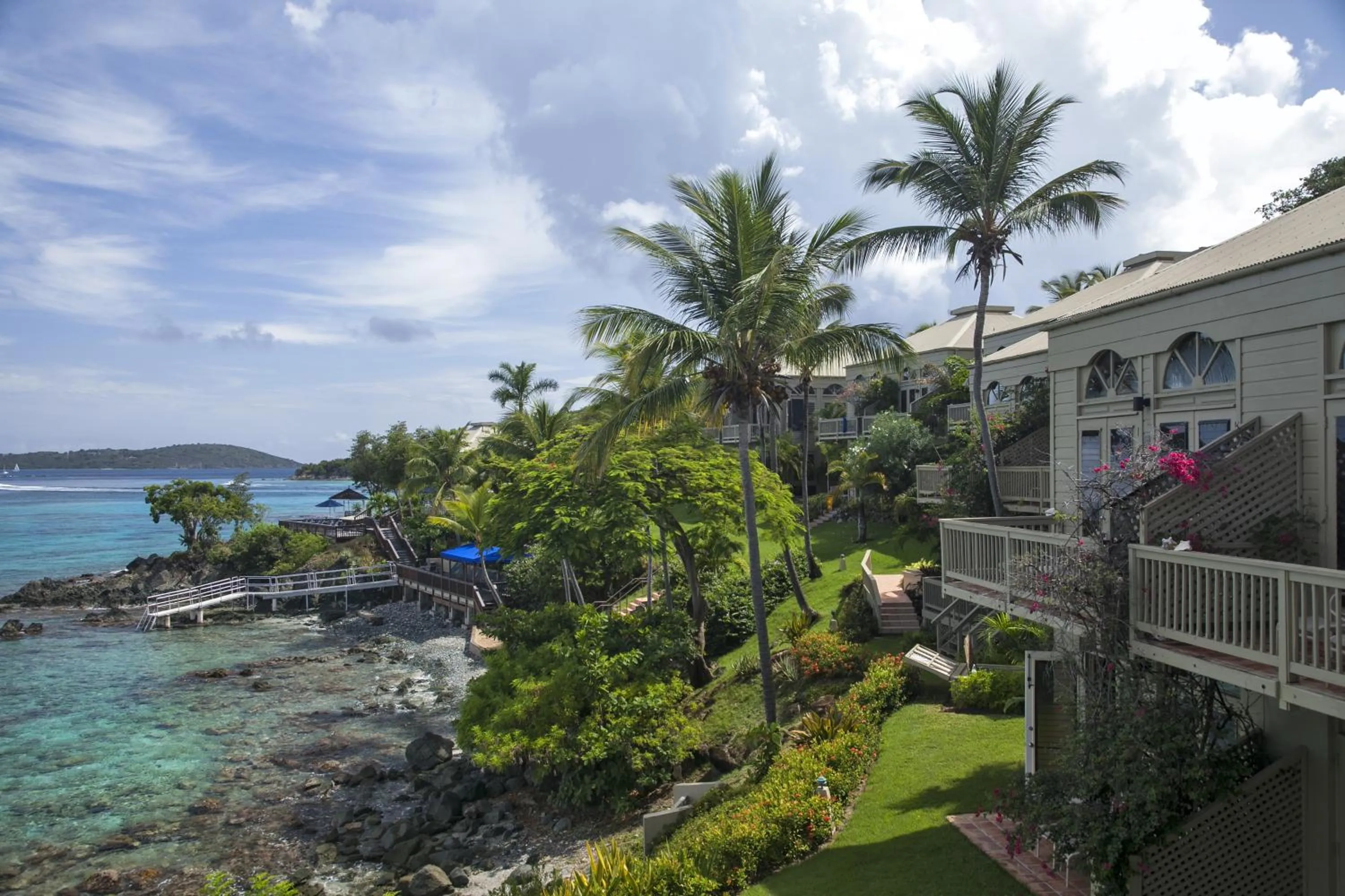 Facade/entrance in Gallows Point Resort
